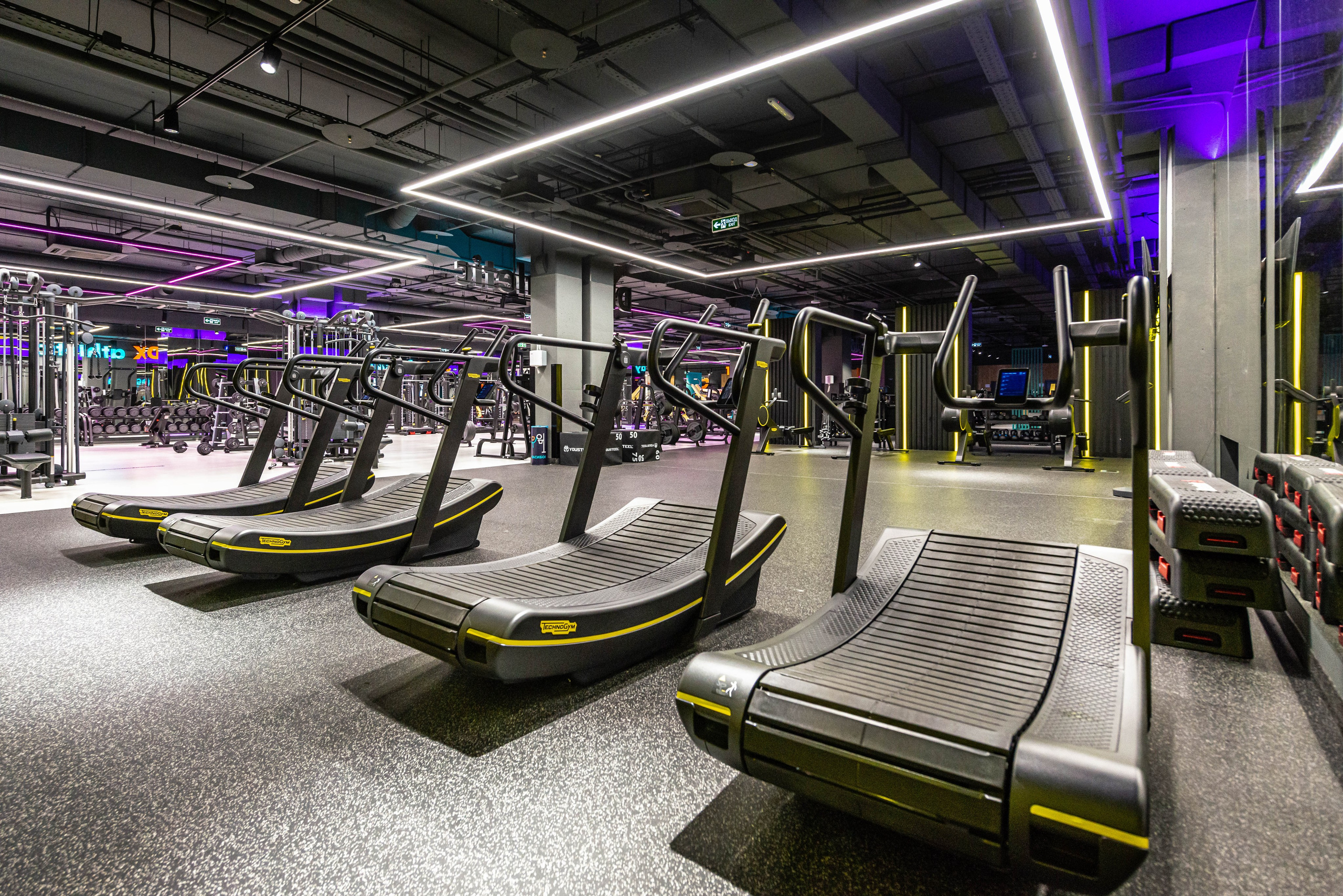 Фитнес-клуб DDX Fitness в Ростокино. PHOTOGRAPHER QUINTANA ROO