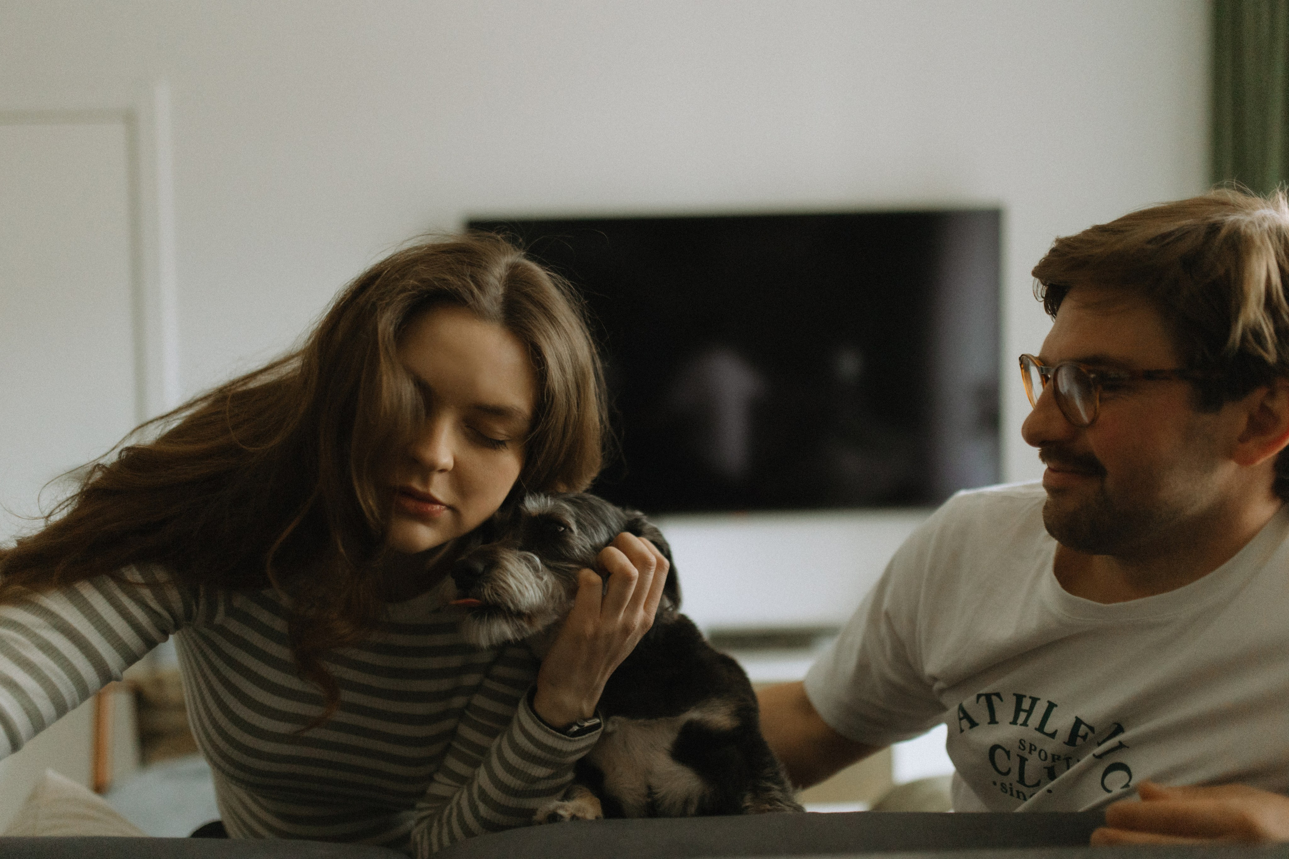 Nedos ir Tomo laukimas | NAMAI. Vestuvių ir šeimų fotografė Lena Bondarenko / belove photo