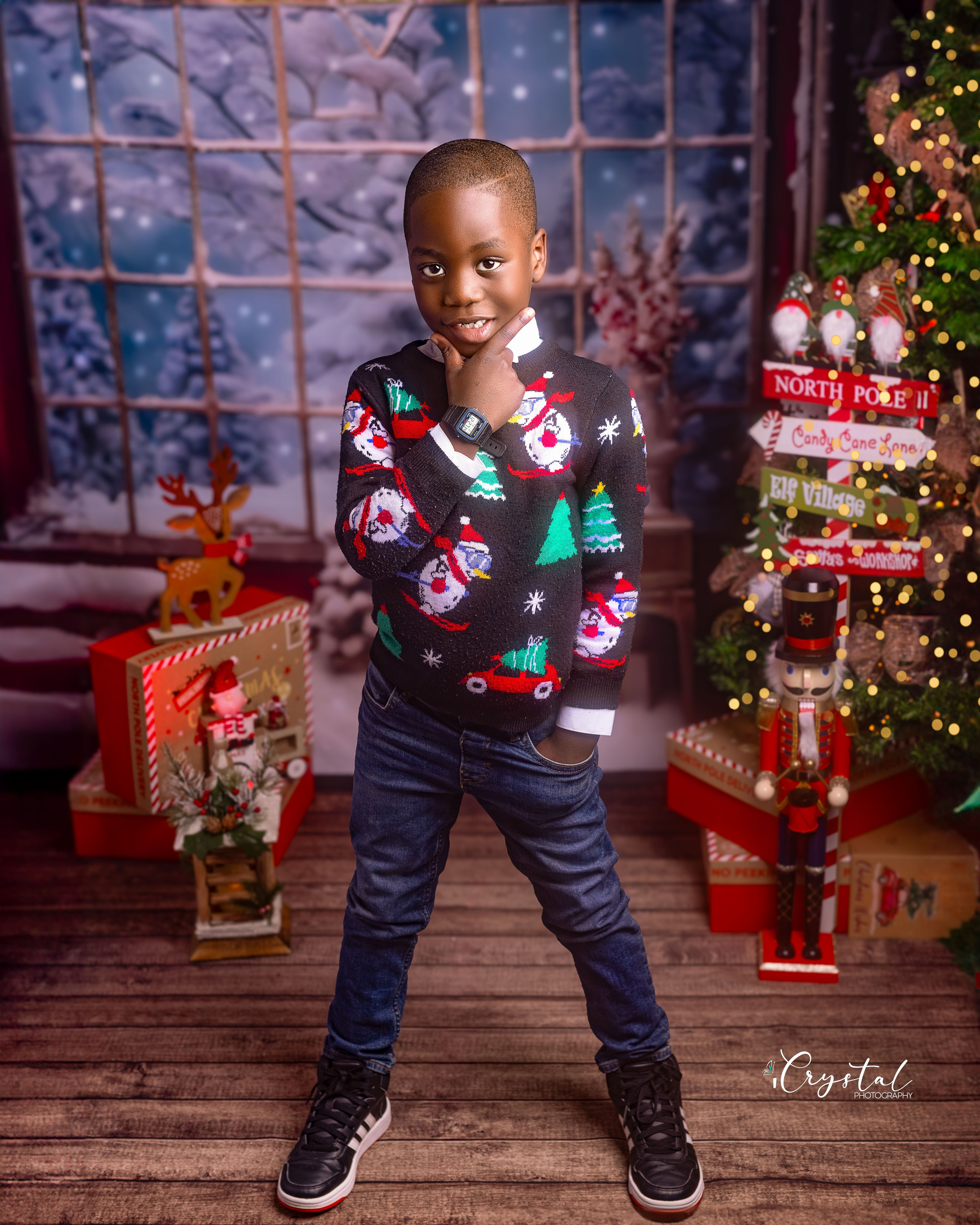 Mini Christmas. Children, Maternity and Family Portrait Photographer in Manchester, UK