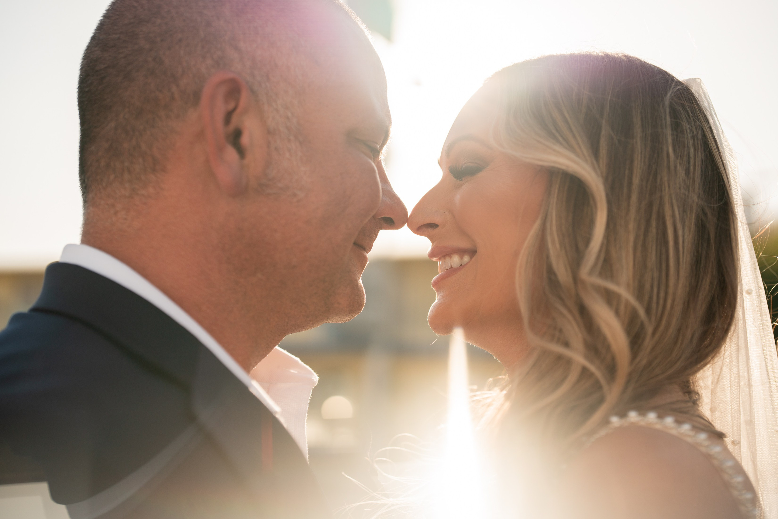 Jessica&Joey. Wedding & elopement photographer Viktoriya Kravtsov. Las Vegas
