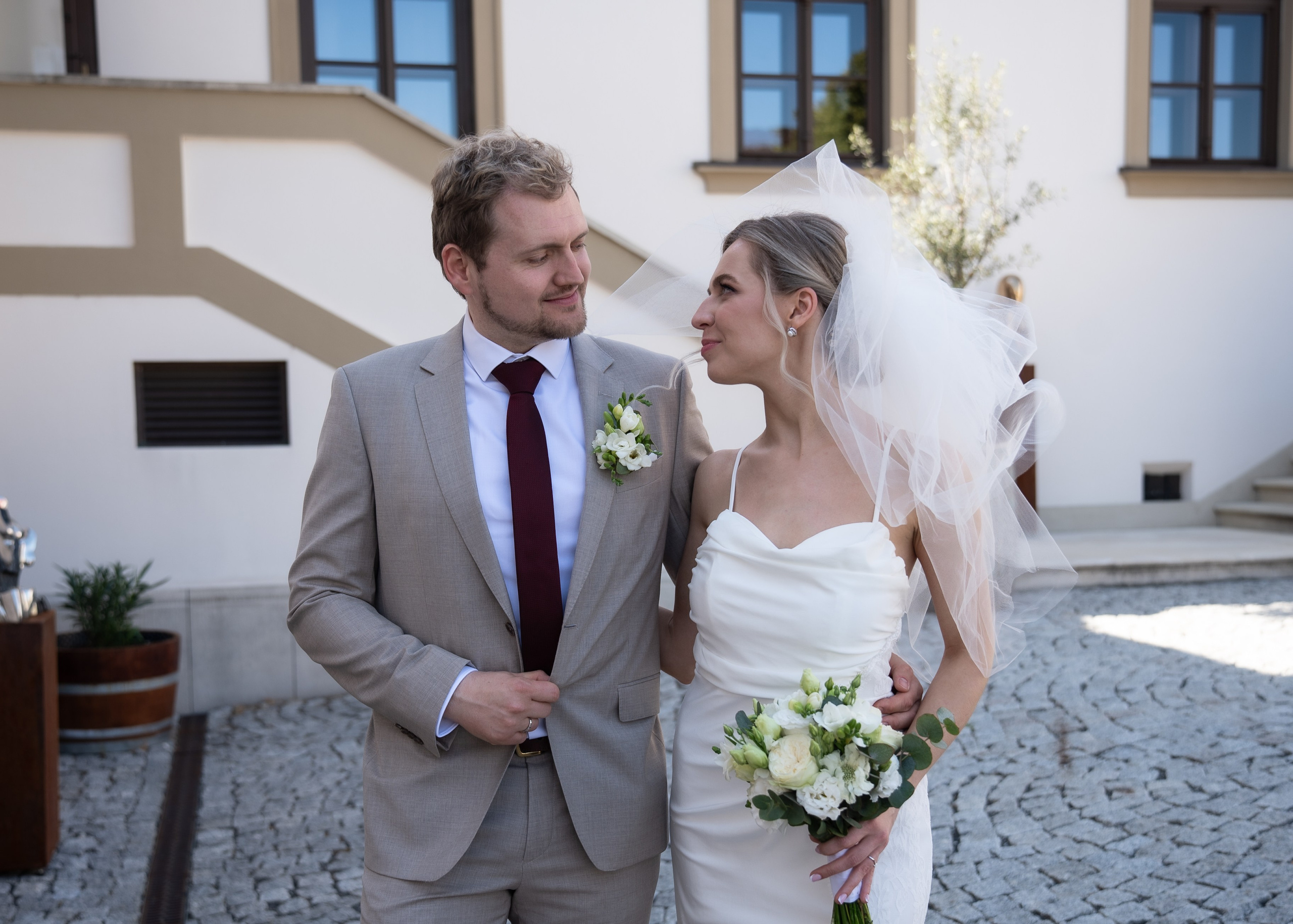 Dmitry & Olga in Svätý Jur. Photo Vienna and Bratislava