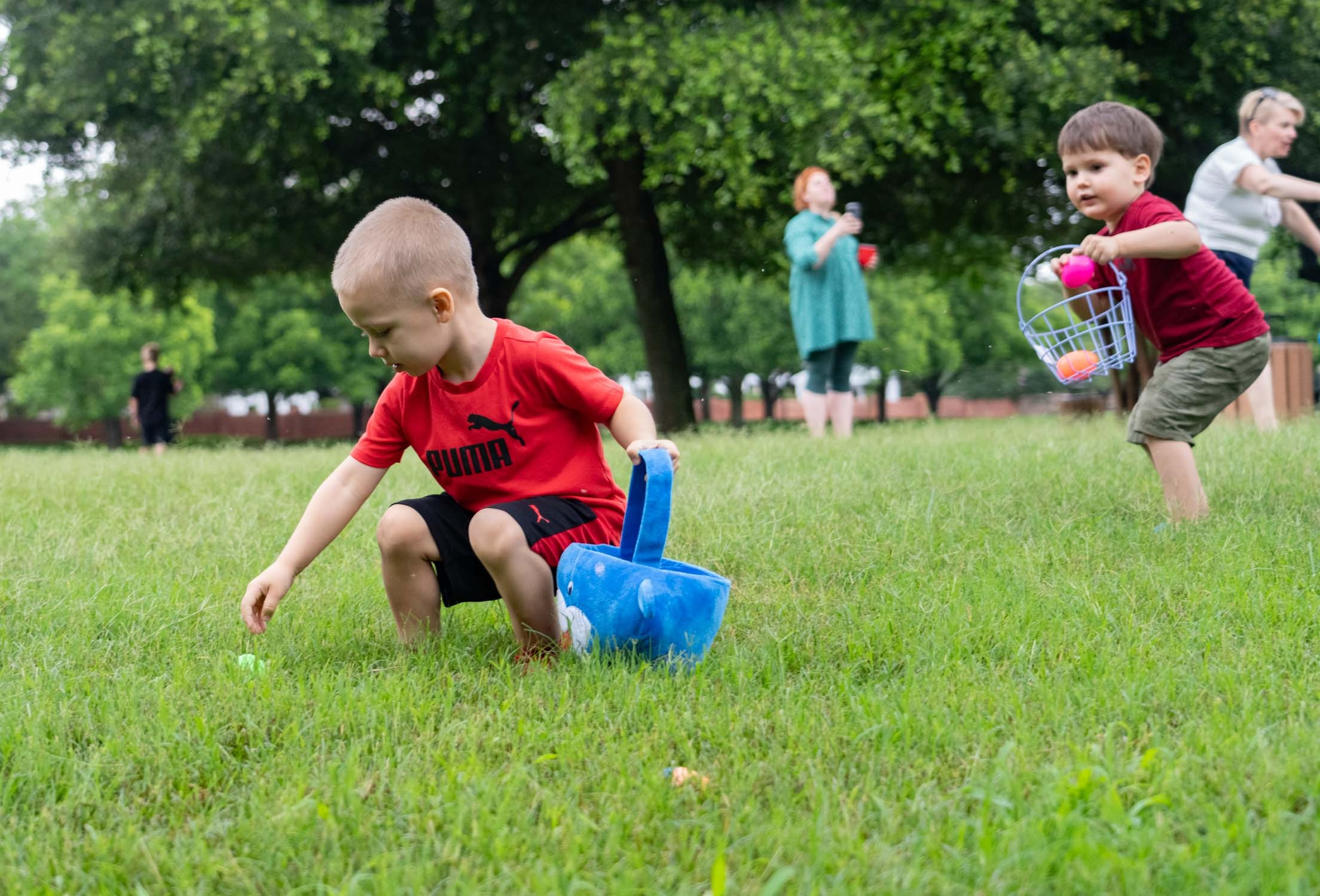 Easter picnic. Photographer Irina Kozhemyakina. Houston