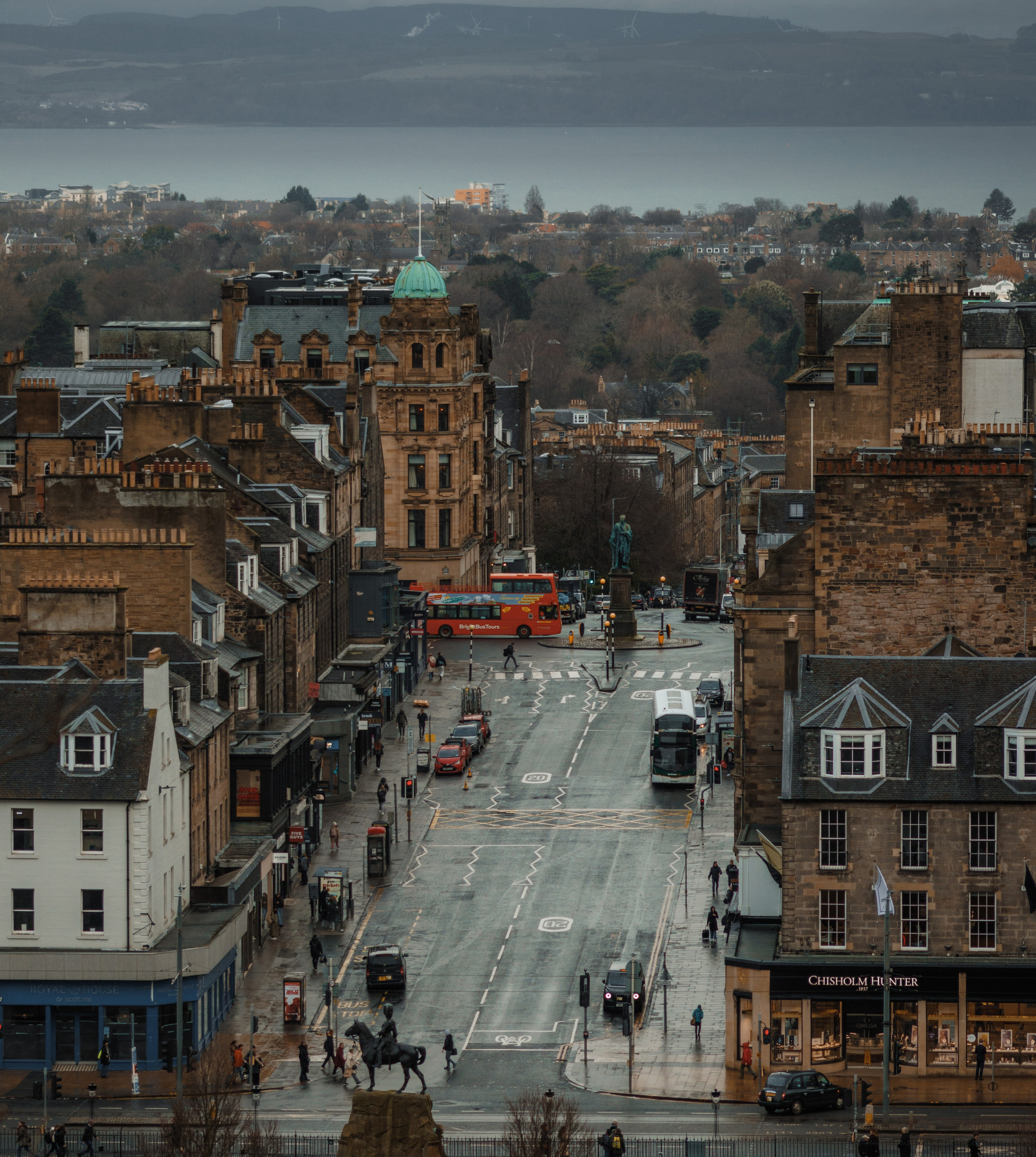 Street. Portrait and Street photographer in Vilnius Edgar Shaipunas
