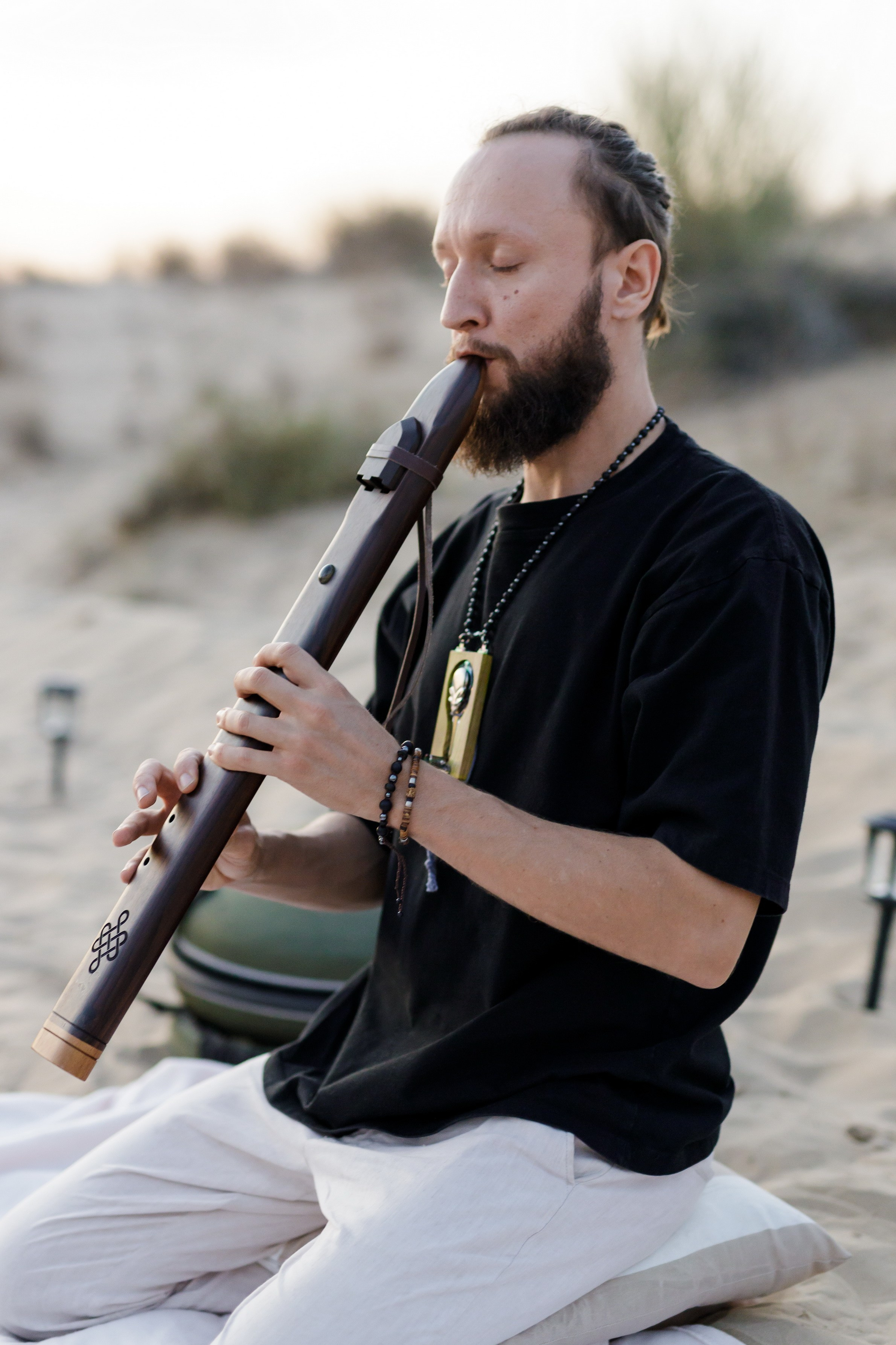 Oleg Torbosov — Meeting with subscribers in the desert. Photographer Anna Curly | Weddings and Events in Dubai