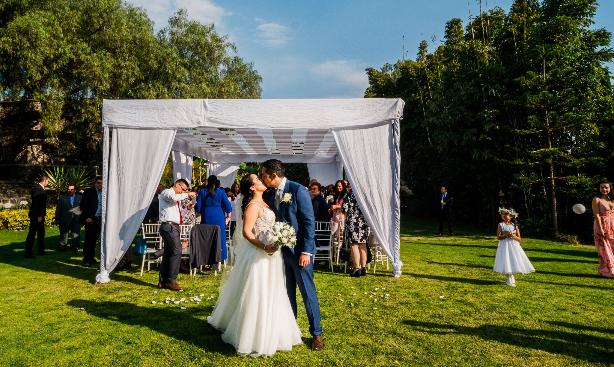 Jess & Josue / CDMX. Wedding and family photographer in Mexico City