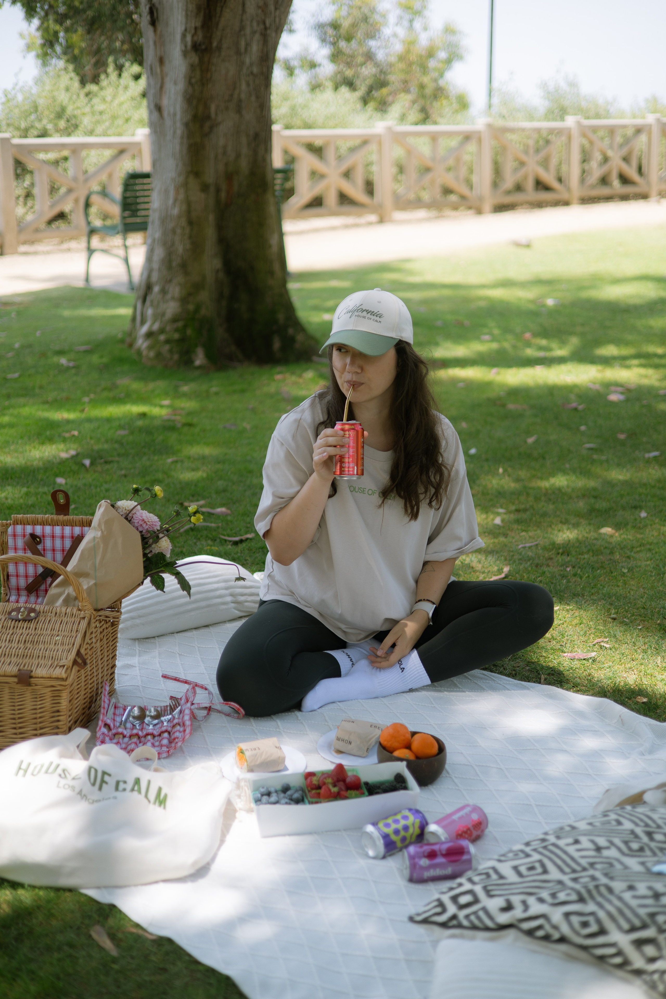 Farmer’s Market and Picnic | Photoshoot for House of Calm. Photographer in Los Angeles. Julia Ishmuratova