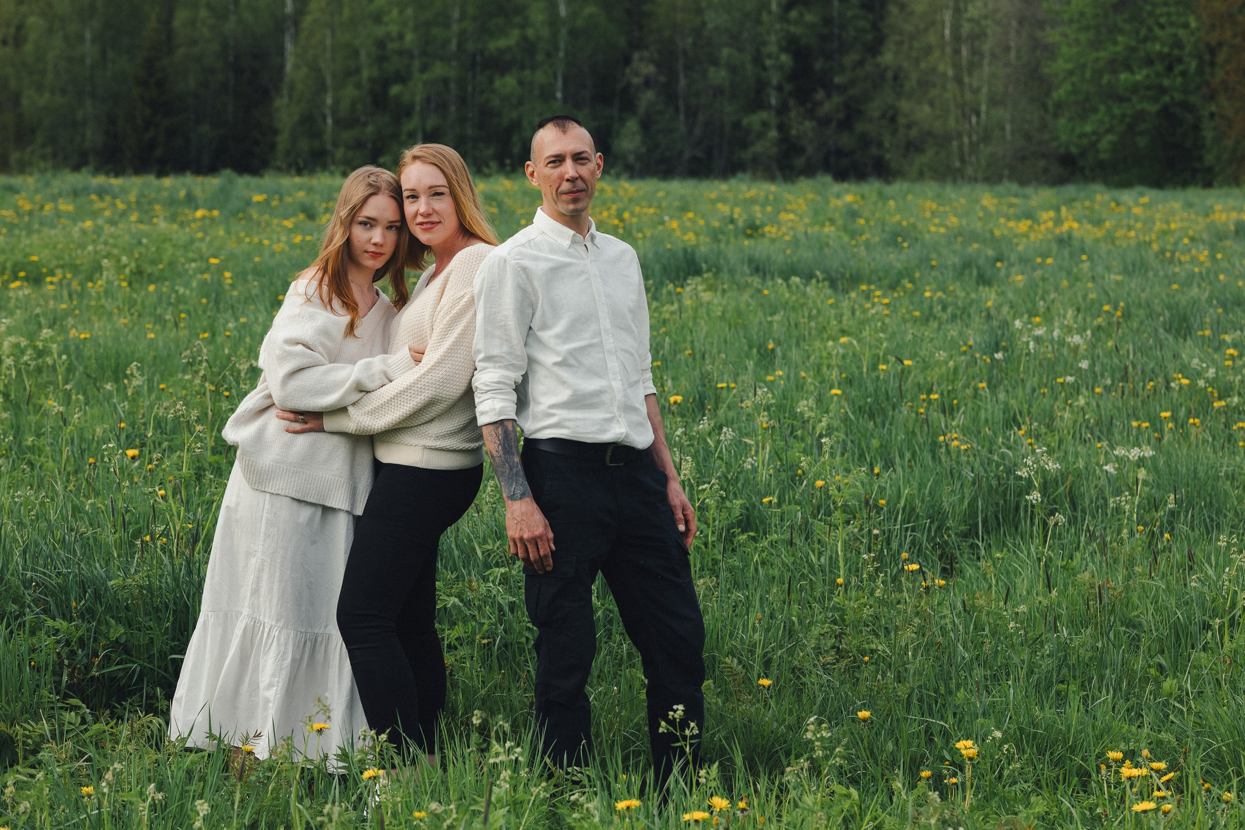 Haluan lahjaksi perhekuvauksen!. Valokuvaaja Lahti, Helsinki Elena Salonen