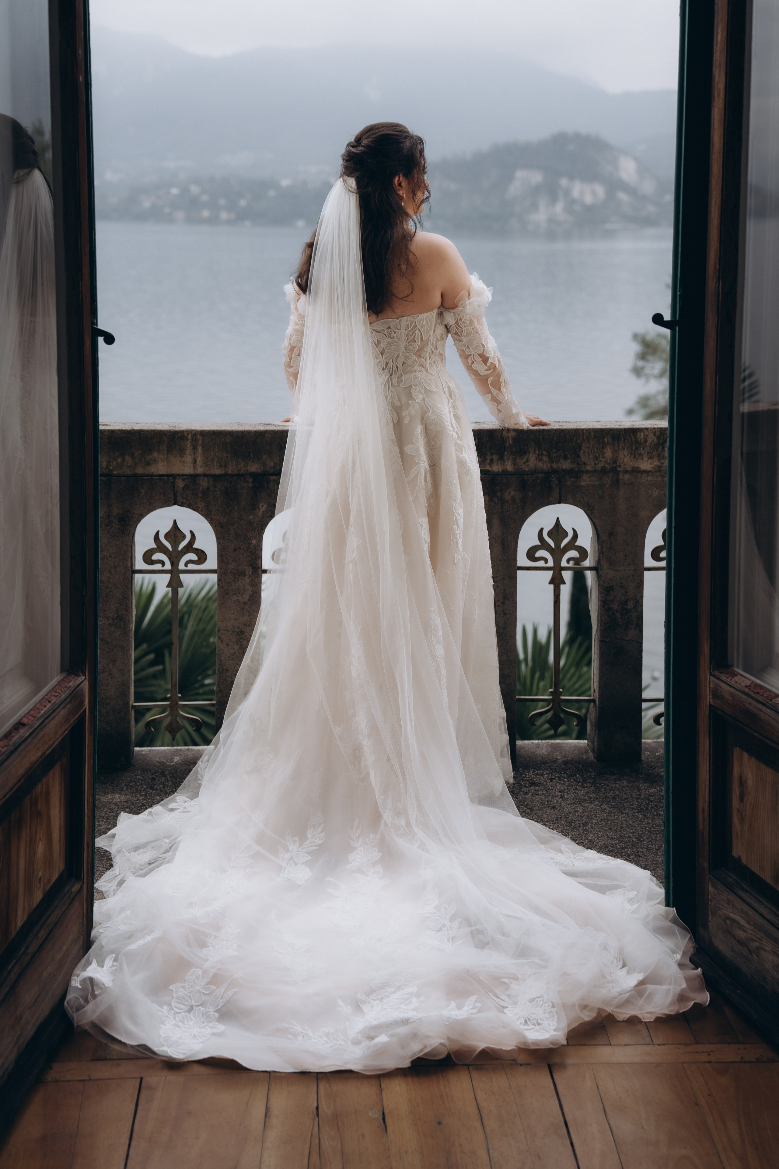 LAURA AND DOMENIK_LAKE MAGGIORE. PHOTOGRAPHER IN ITALY