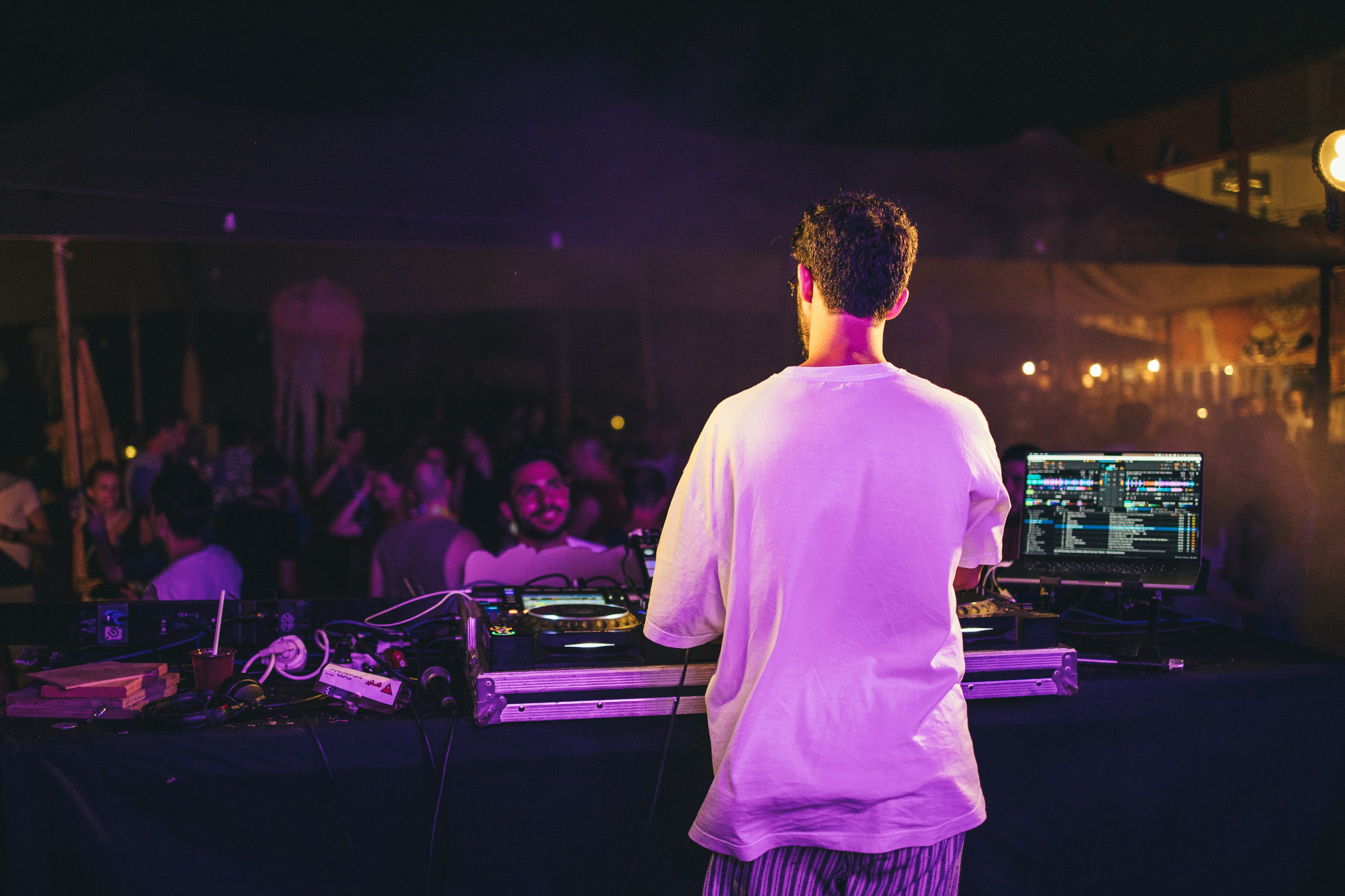 Playtika TIKI TECH. AMIR BUCHNIK PHOTOGRAPHER