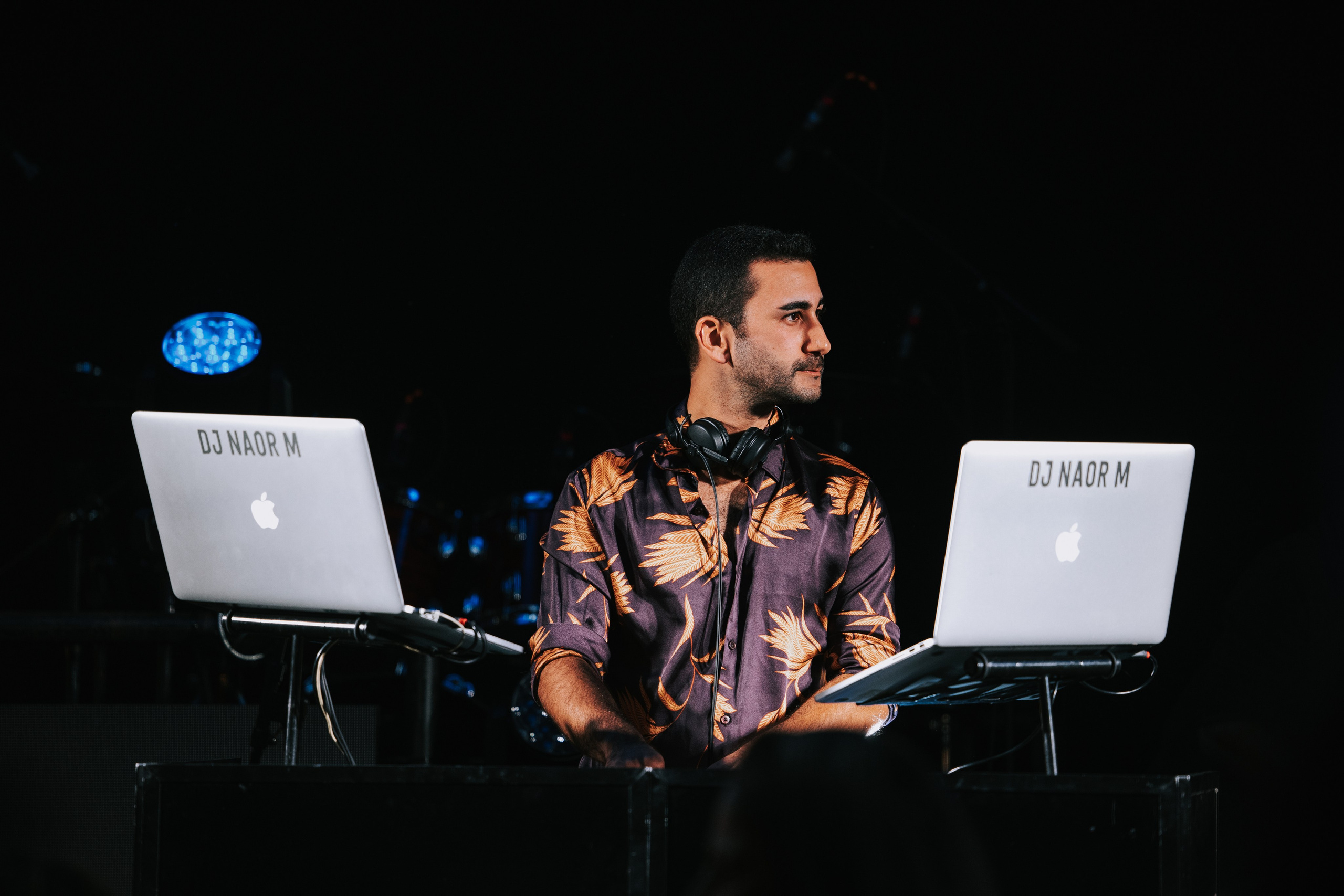 Pfizer. AMIR BUCHNIK PHOTOGRAPHER