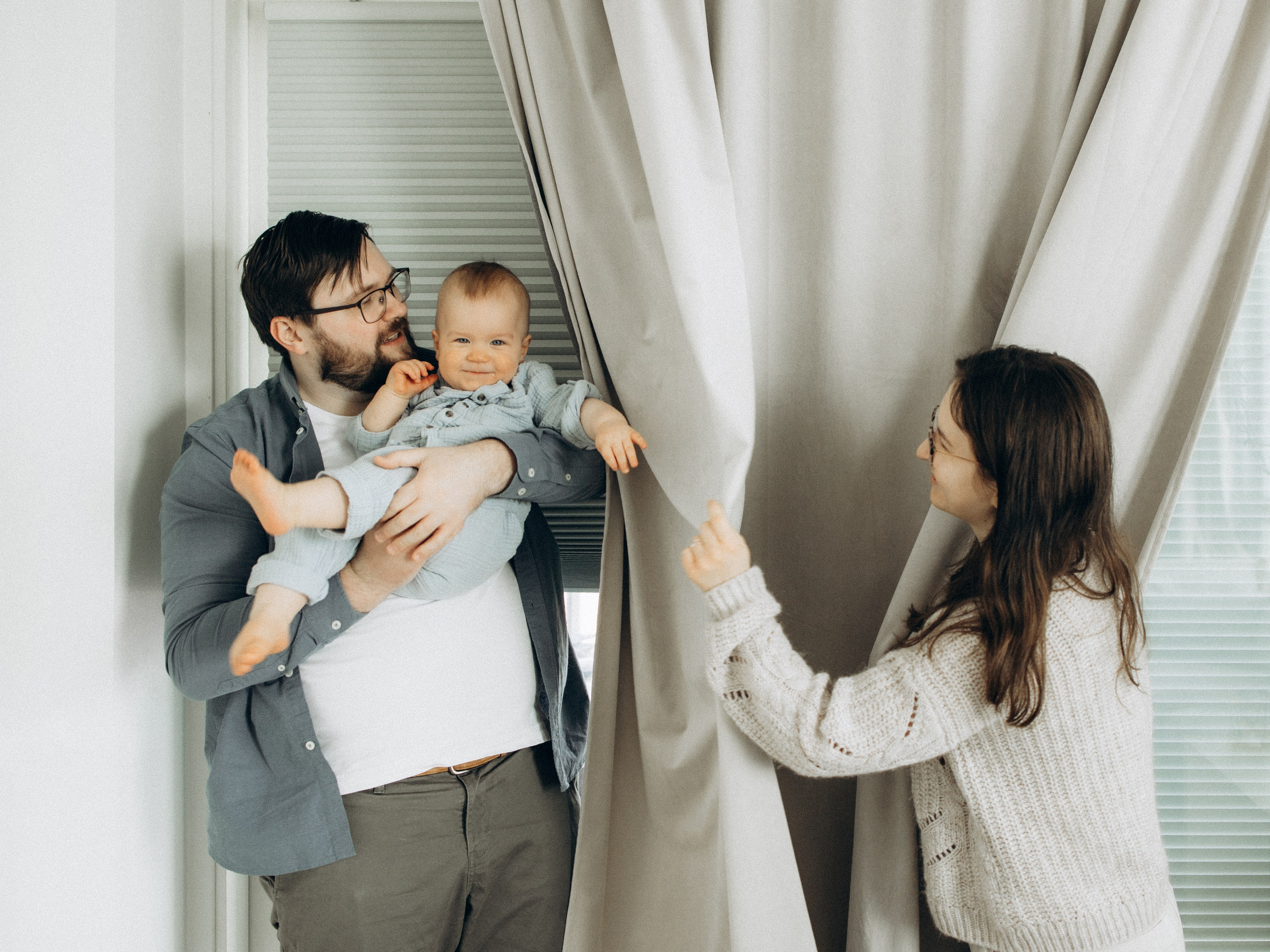 Yan’s family. Kristina, portrait and family photographer in Helsinki