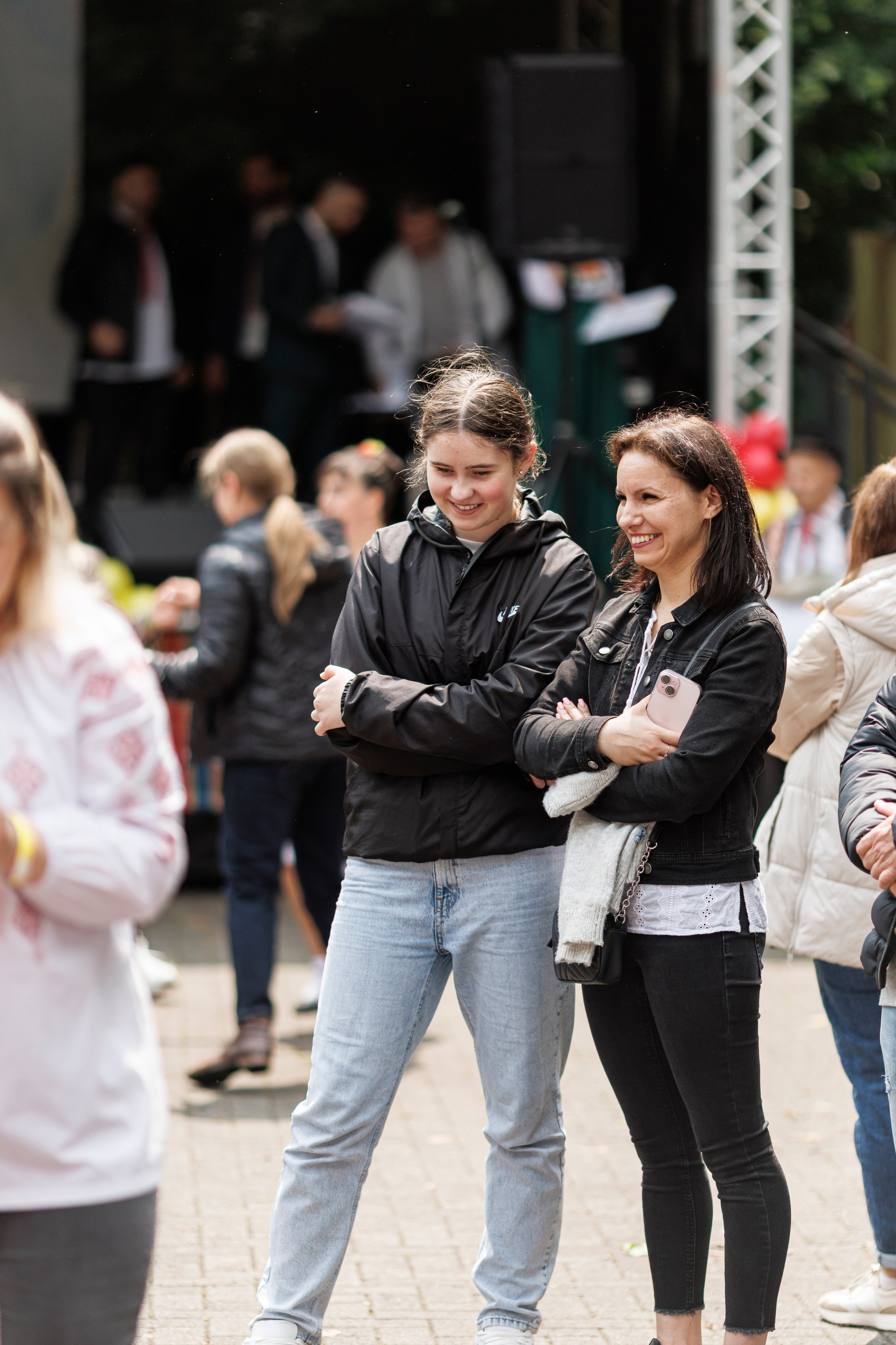 Hora Dorului 2025. Dienstleistungen