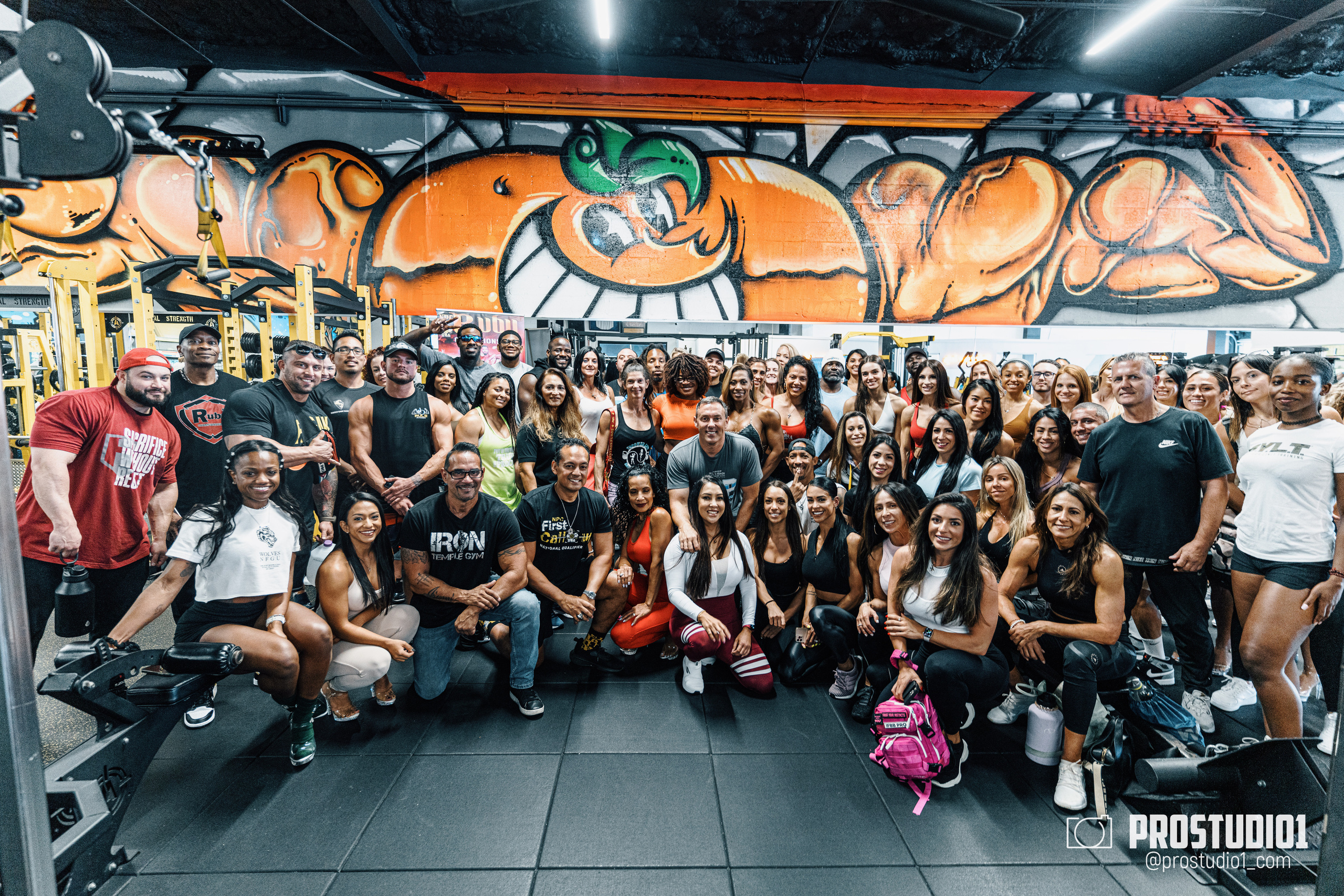 Posing Clinic Serge Saric prod. Rule Gym. Photo & Video Production Studio #1