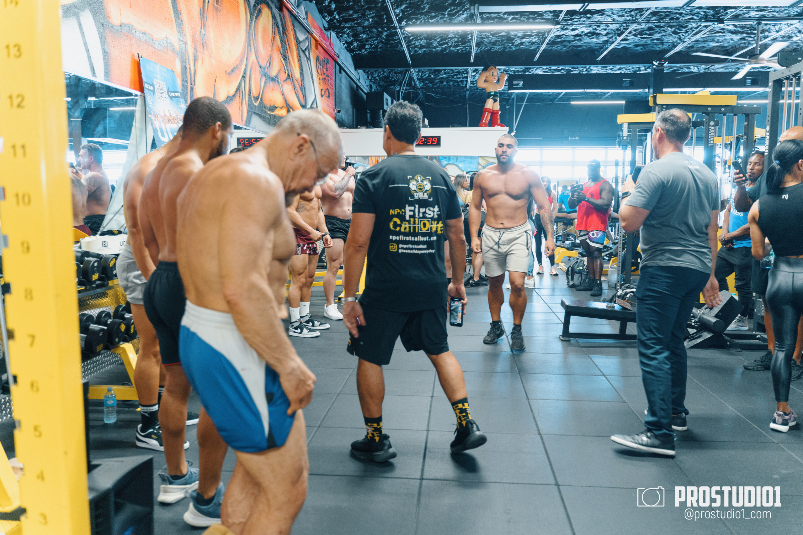 Posing Clinic Serge Saric prod. Rule Gym. Photo & Video Production Studio #1