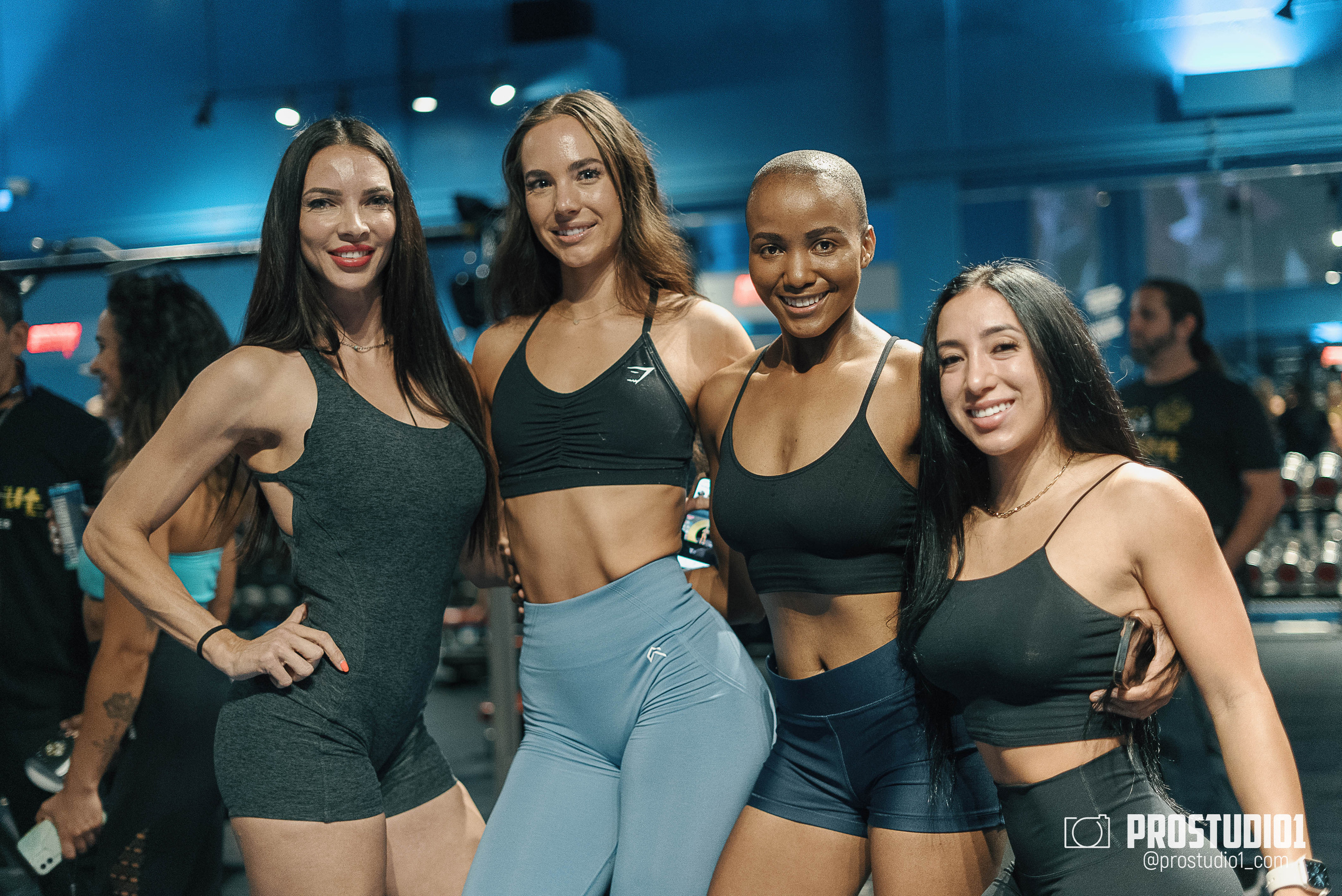 Posing Clinic Ifbb Judge Serge Saric Prod. Redcon1. Photo & Video Production Studio #1