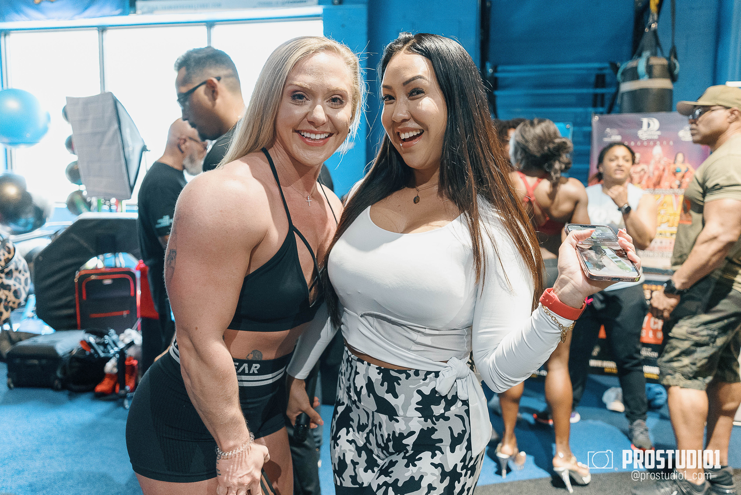 Posing Clinic Ifbb Judge Serge Saric Prod. Redcon1. Photo & Video Production Studio #1