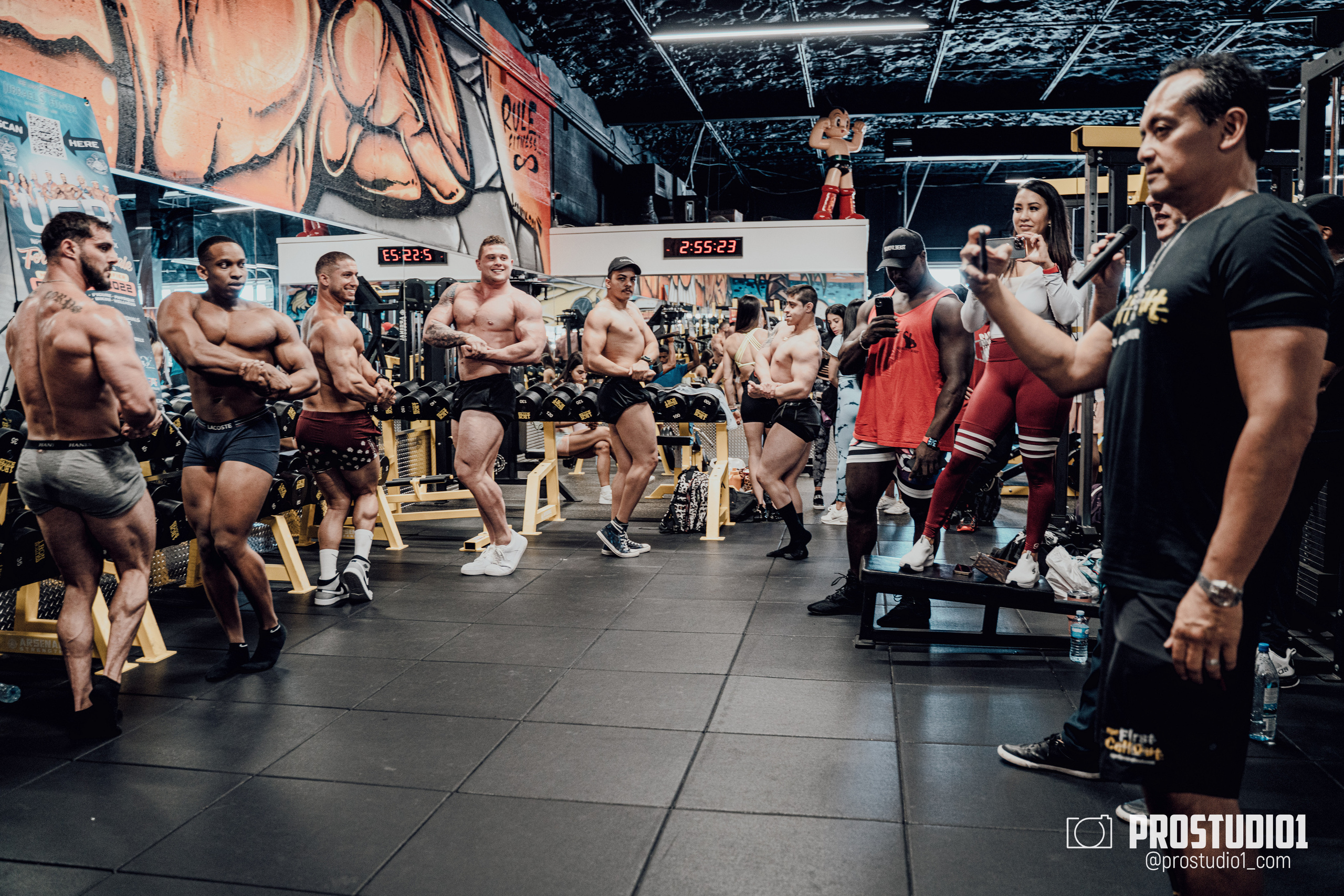 Posing Clinic Serge Saric prod. Rule Gym. Photo & Video Production Studio #1