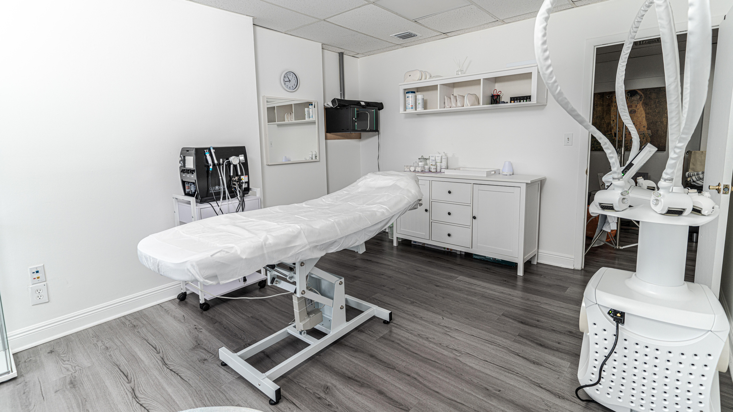 Business Portrait for Ekaterina Vedernikova in Miami FL. Photo & Video Production Studio #1