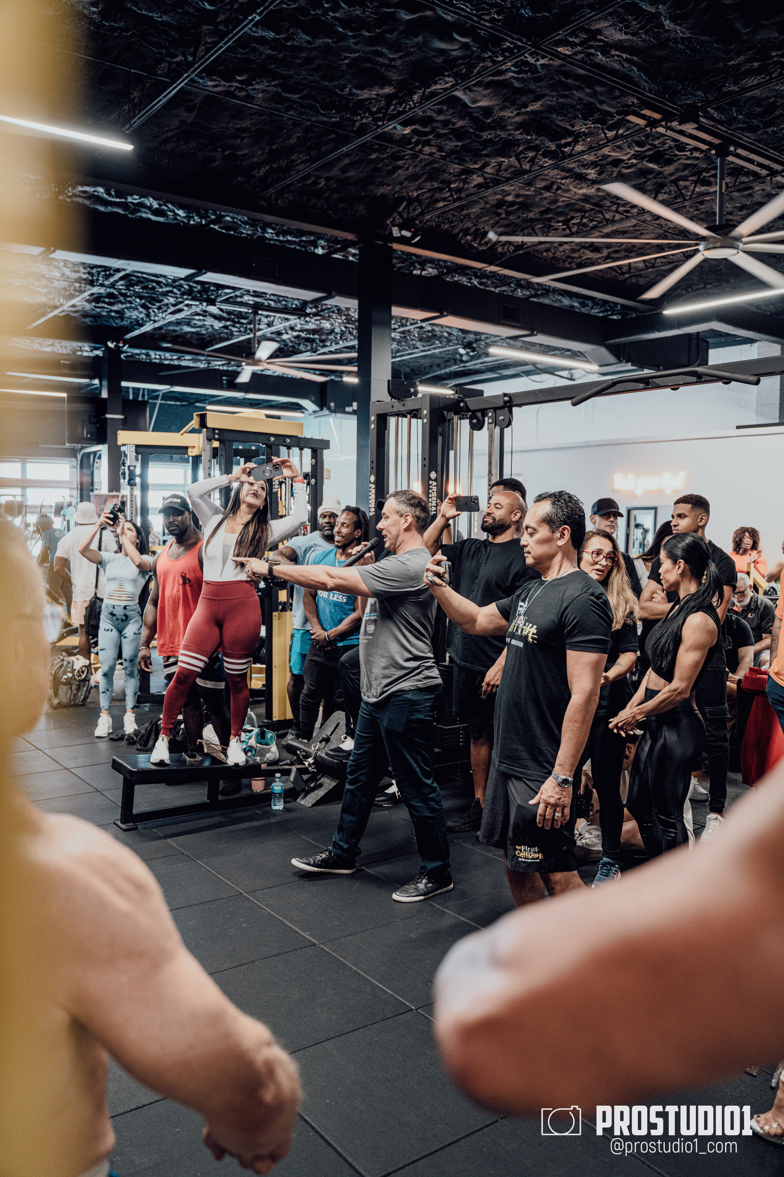 Posing Clinic Serge Saric prod. Rule Gym. Photo & Video Production Studio #1