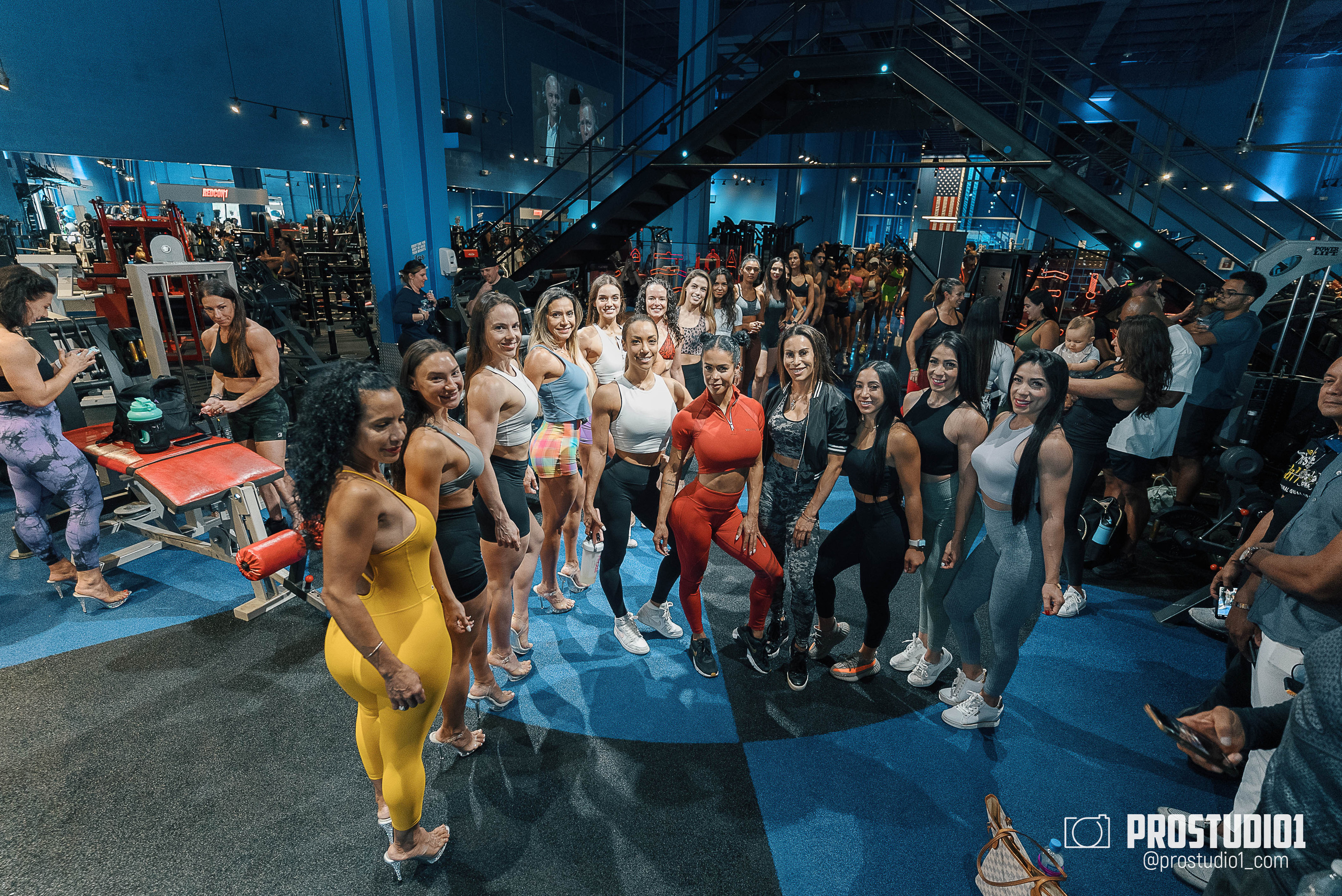 Posing Clinic Ifbb Judge Serge Saric Prod. Redcon1. Photo & Video Production Studio #1