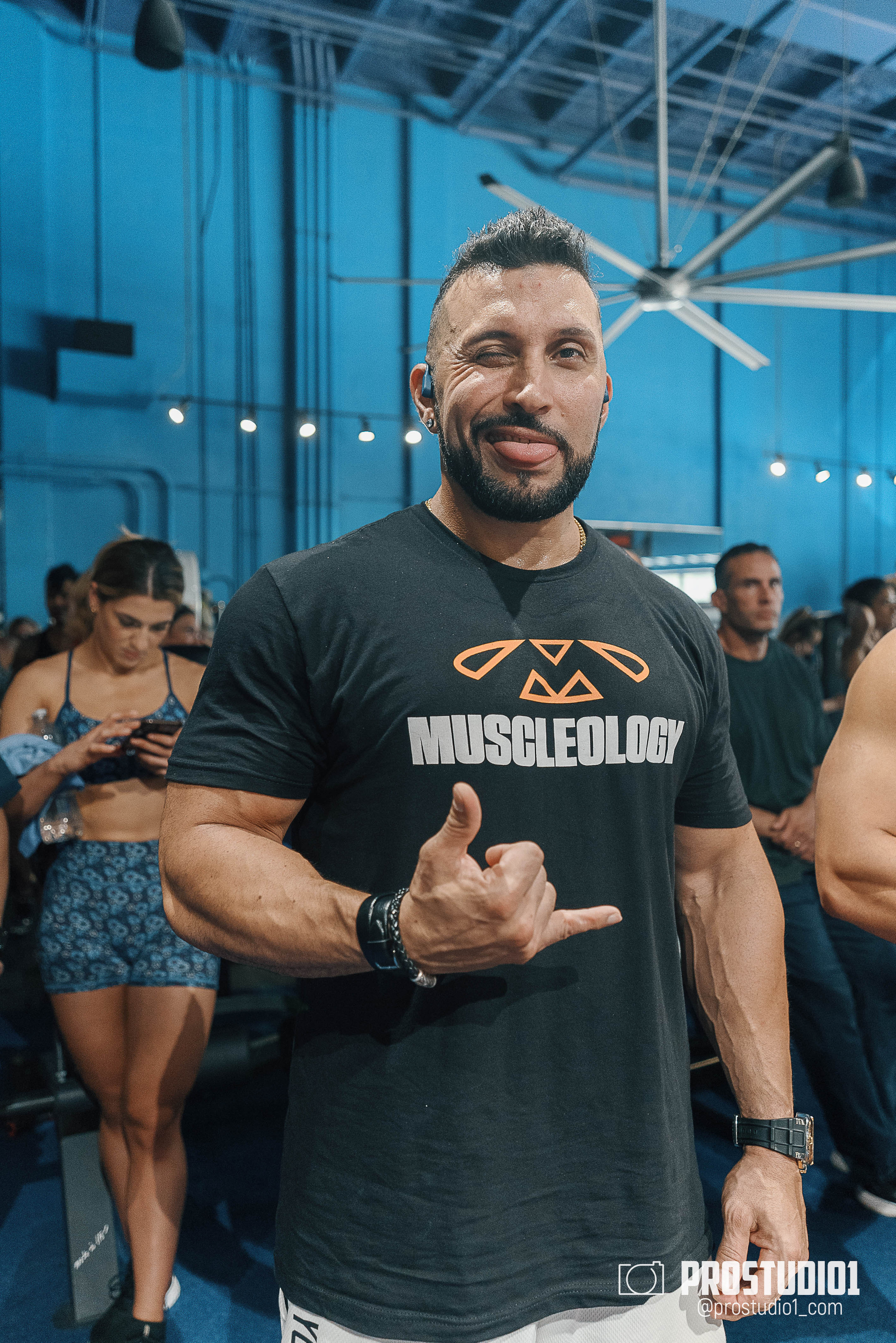 Posing Clinic Ifbb Judge Serge Saric Prod. Redcon1. Photo & Video Production Studio #1