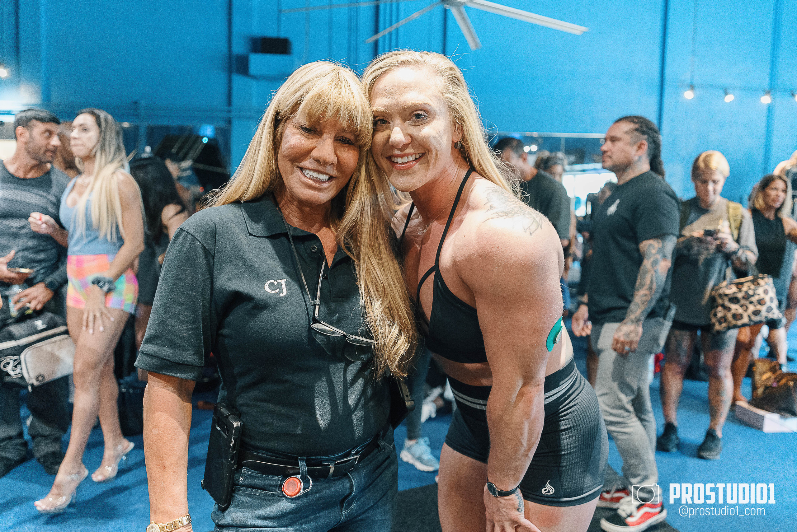 Posing Clinic Ifbb Judge Serge Saric Prod. Redcon1. Photo & Video Production Studio #1