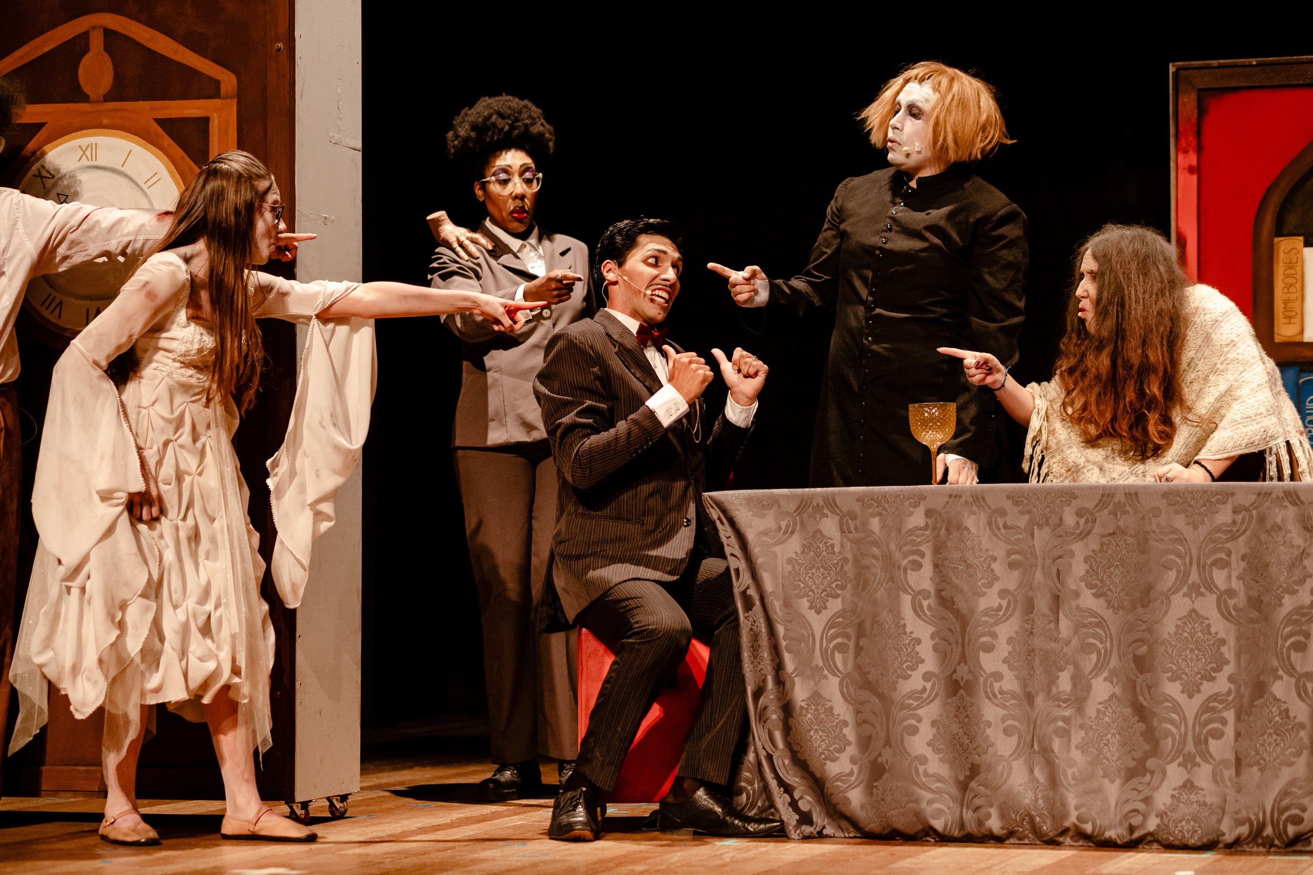 Espetáculo A Família Addams — Grupo de Teatro Univali