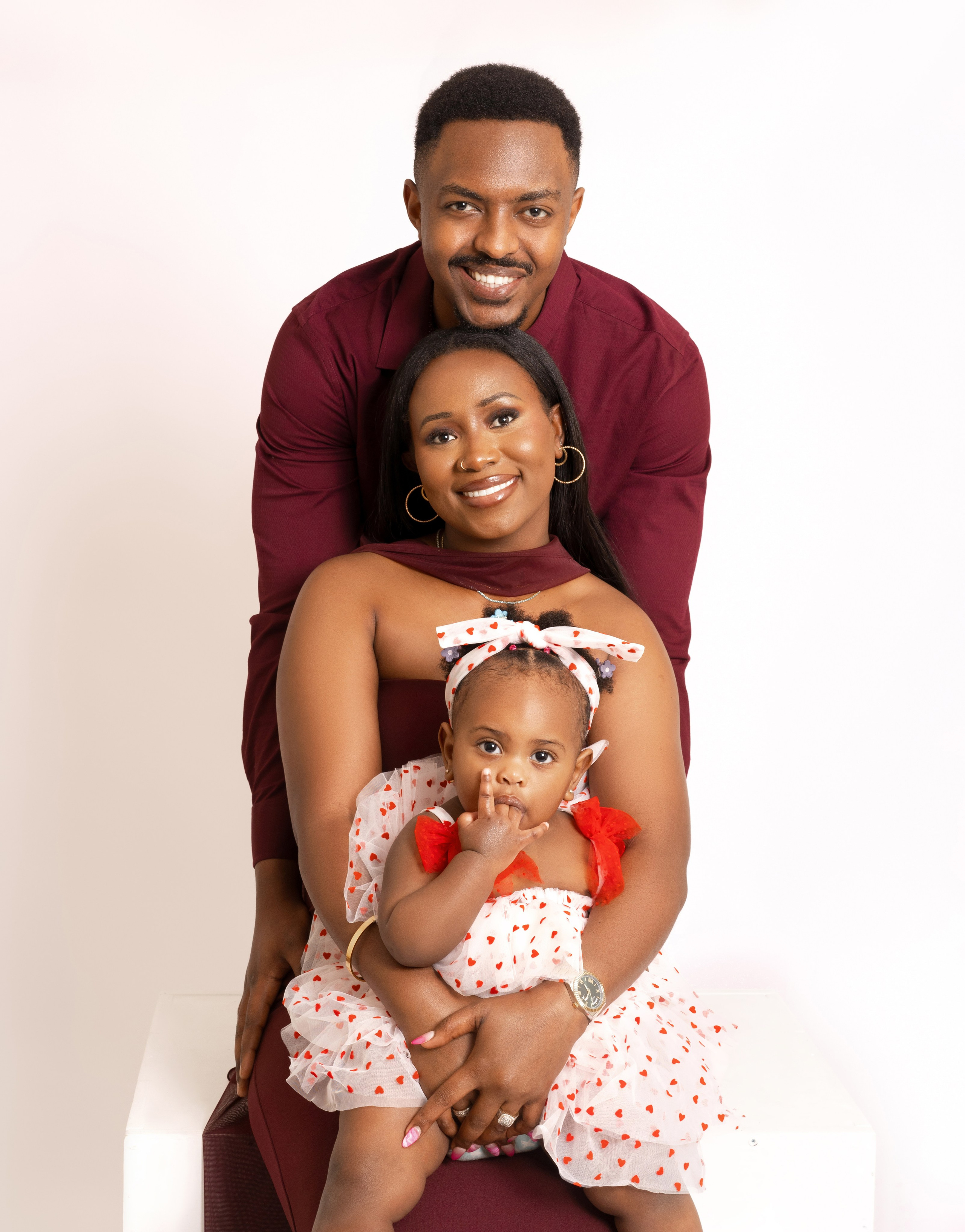 Cake smash Ariel. Welcome!