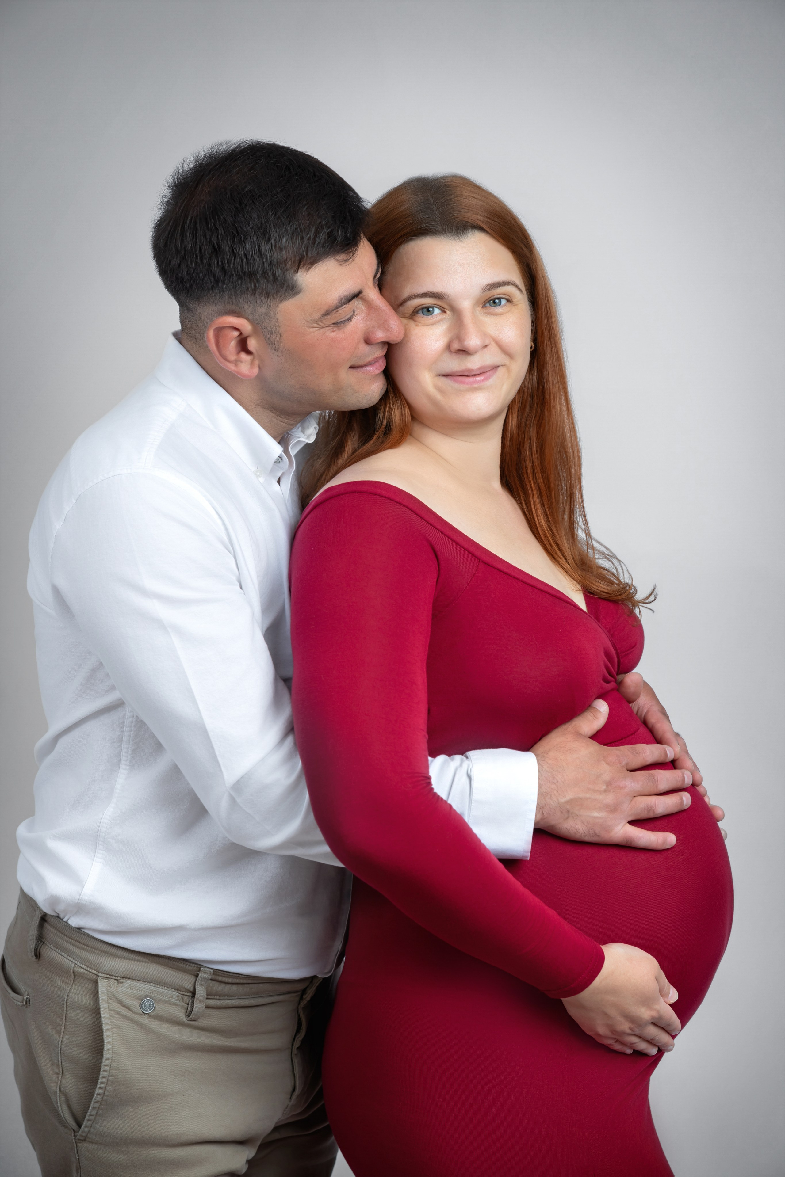 Maternity photo shoot Stevenage, Hertfordshire. Stevenage, Hertfordshire family, maternity and newborn photographer