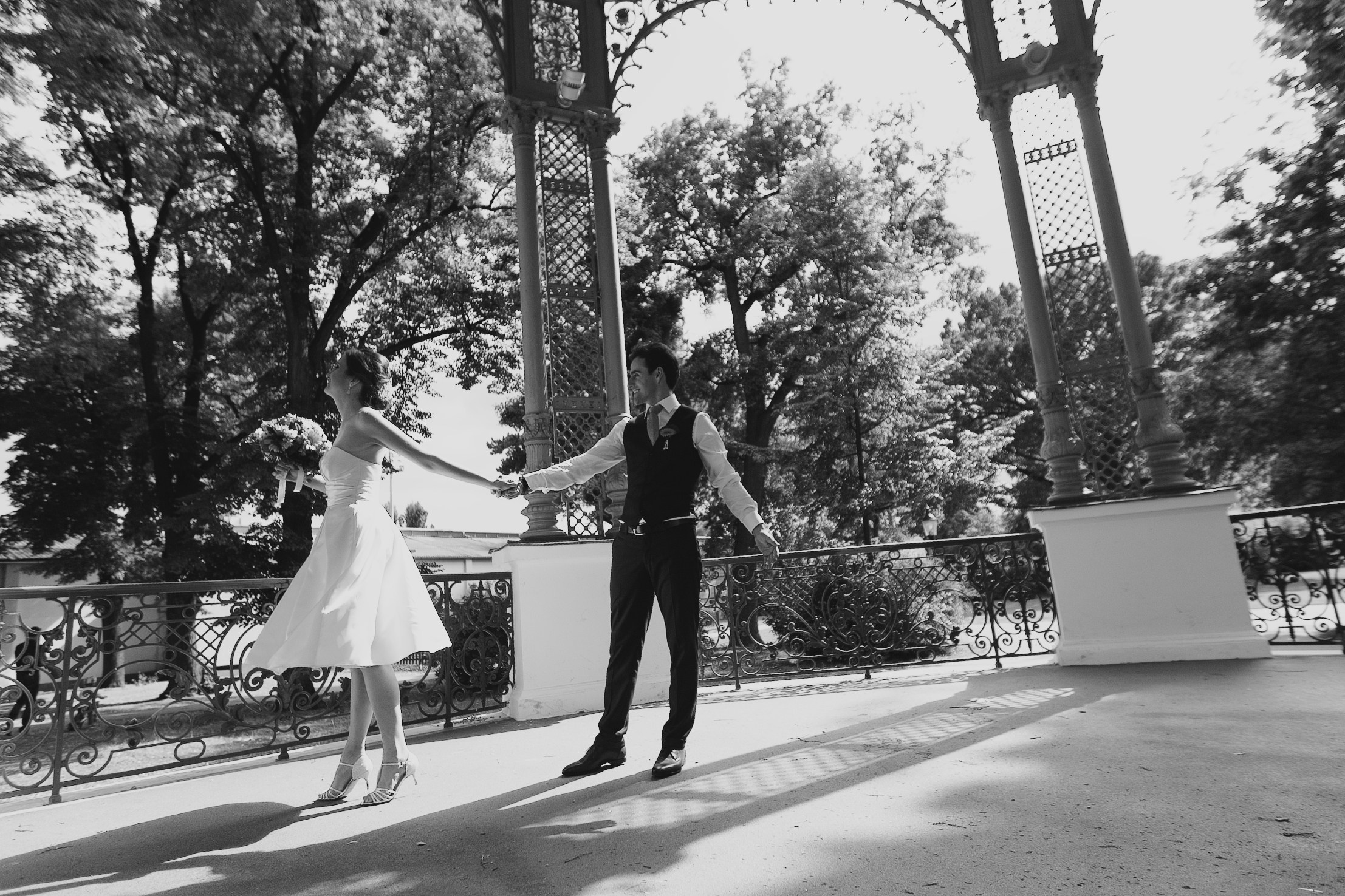 Gentian & Inna, Austria. Denny Savon — Photographer in Santorini | Weddings, Love Stories & Flying Dress