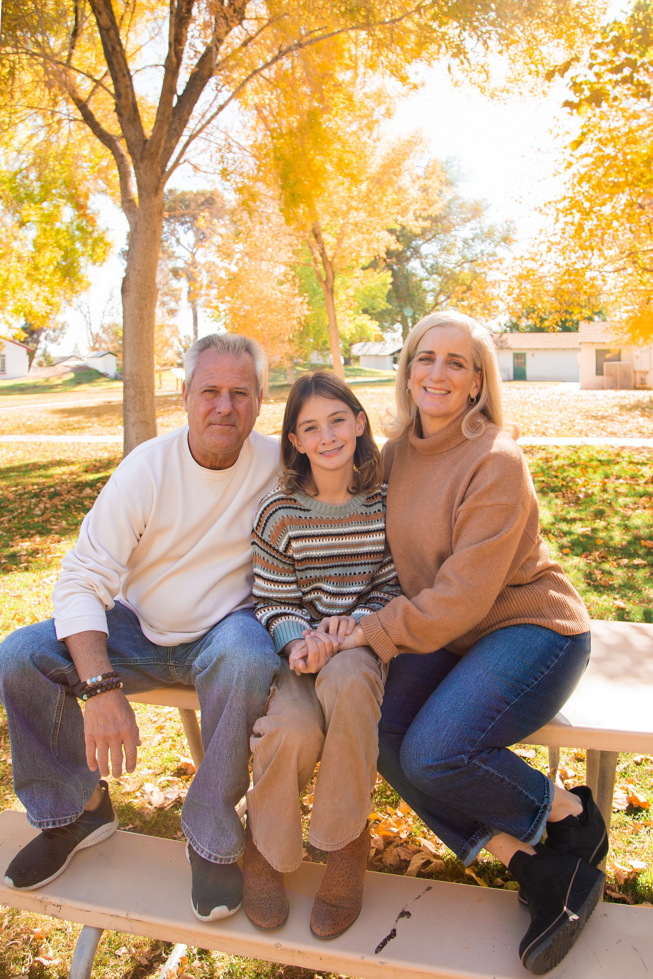 Bridgette, Michael & Lilli. Wedding & elopement photographer Viktoriya Kravtsov. Las Vegas