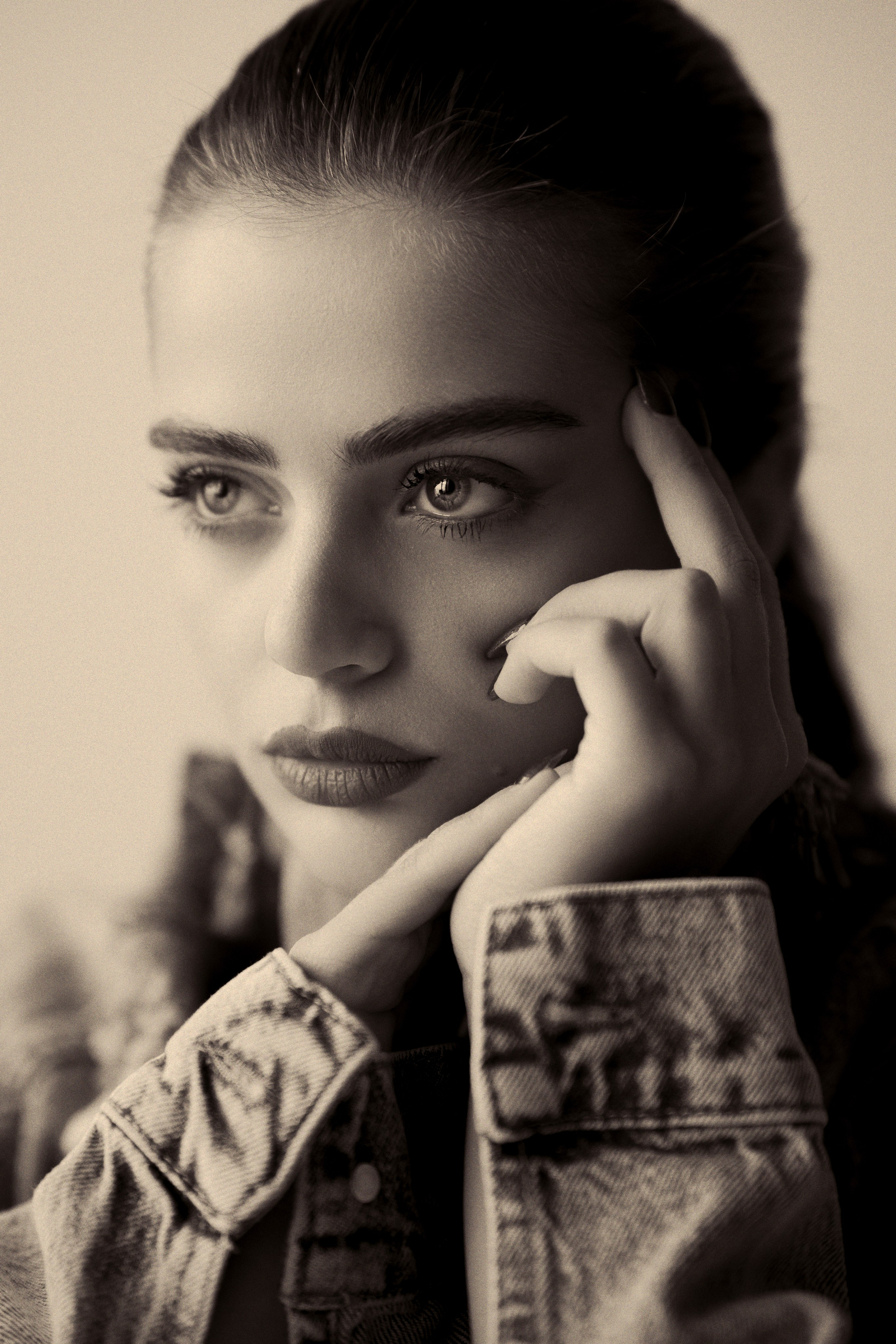 Beauty, Fashion and Glamour. Mehran Hadad — Portrait Photographer, Filmmaker and Youtuber