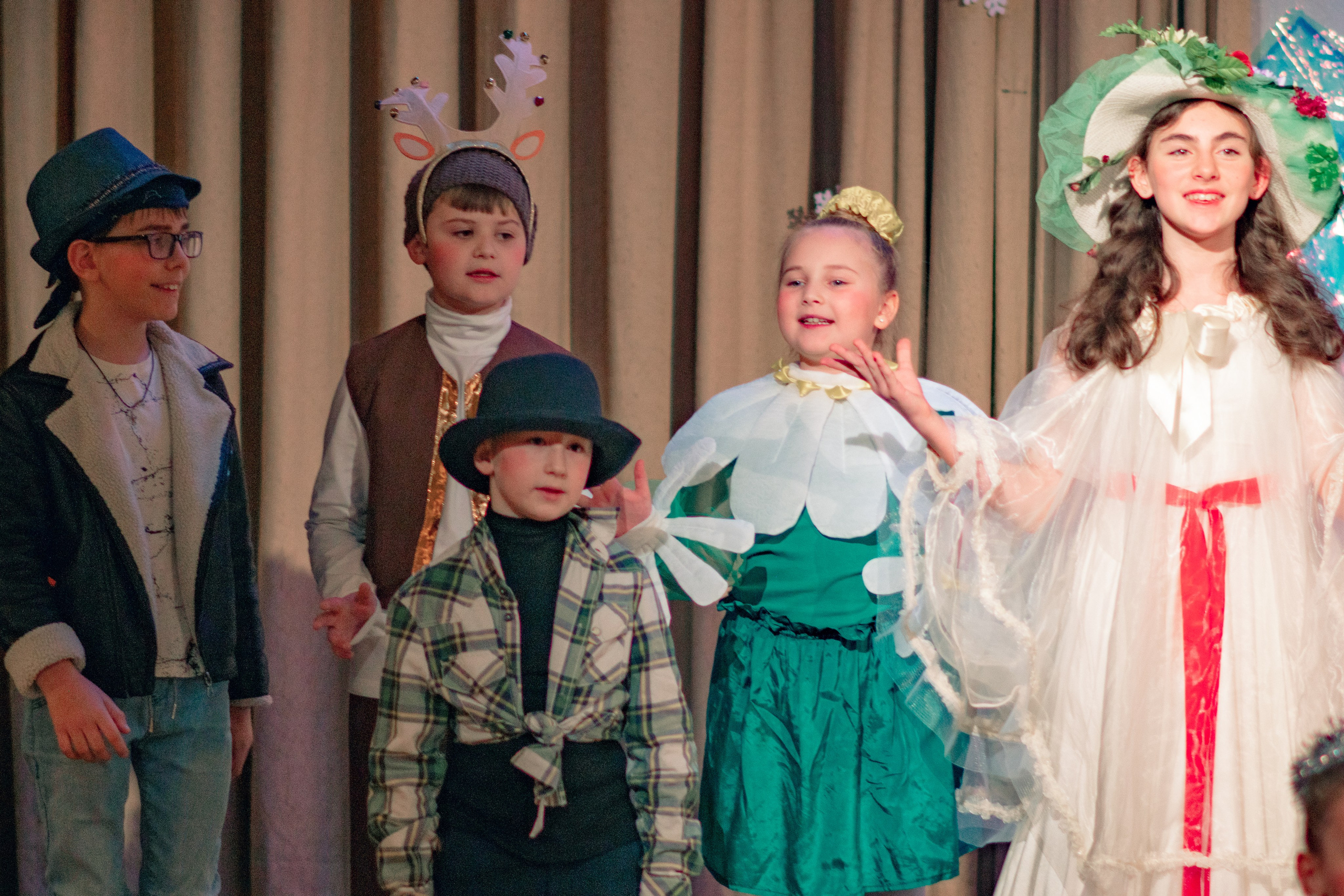Театральная студия. Семейный и детский фотограф