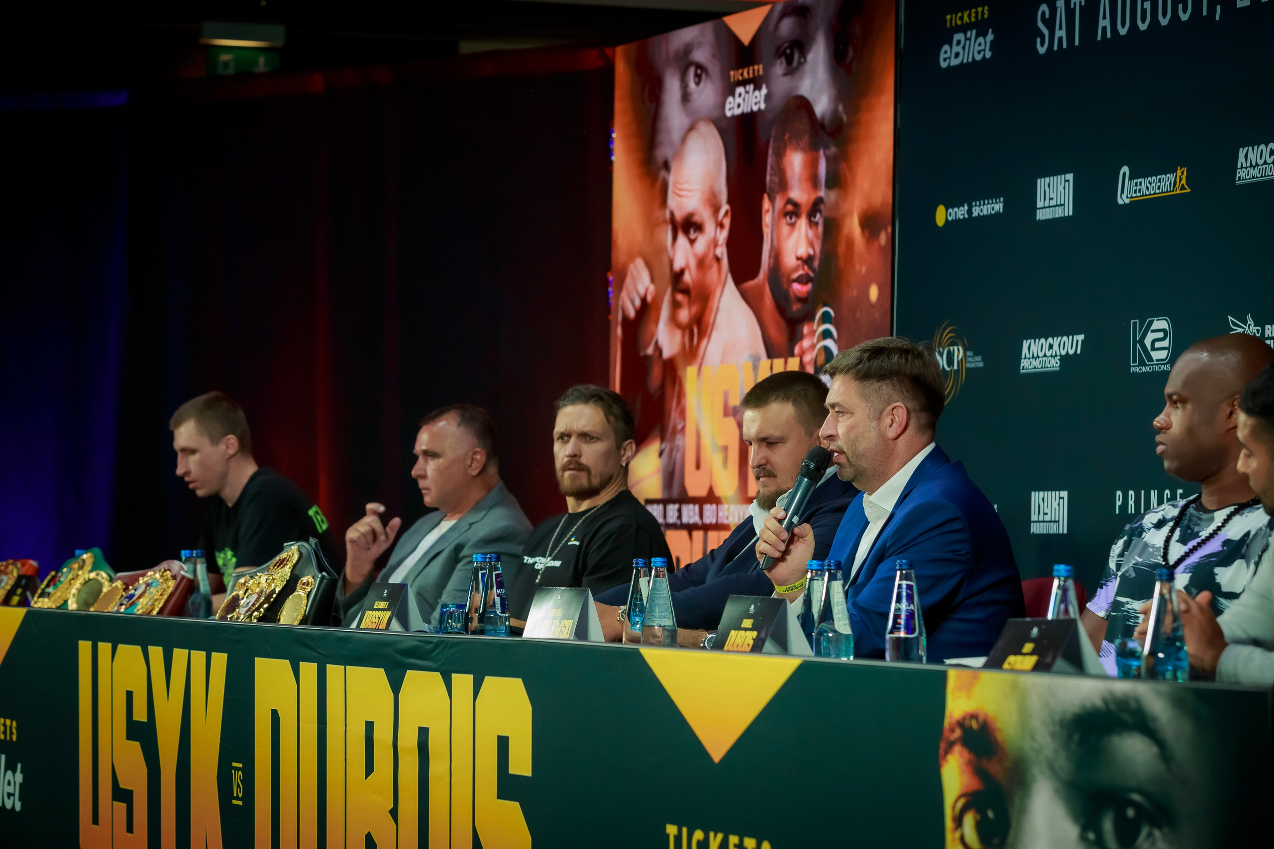 WYDARZENIA BIZNESOWE. Fotograf w Warszawie-Konstantin Golubev