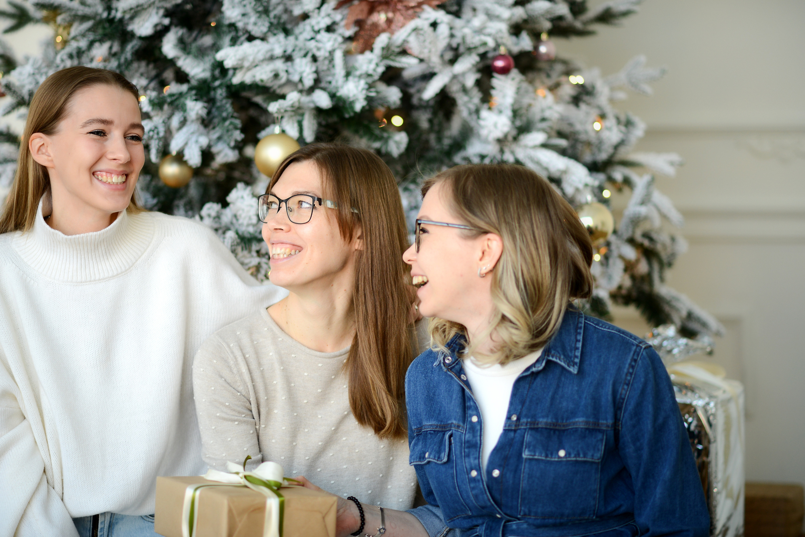 FAMILY SHOOTING IN THE STUDIO