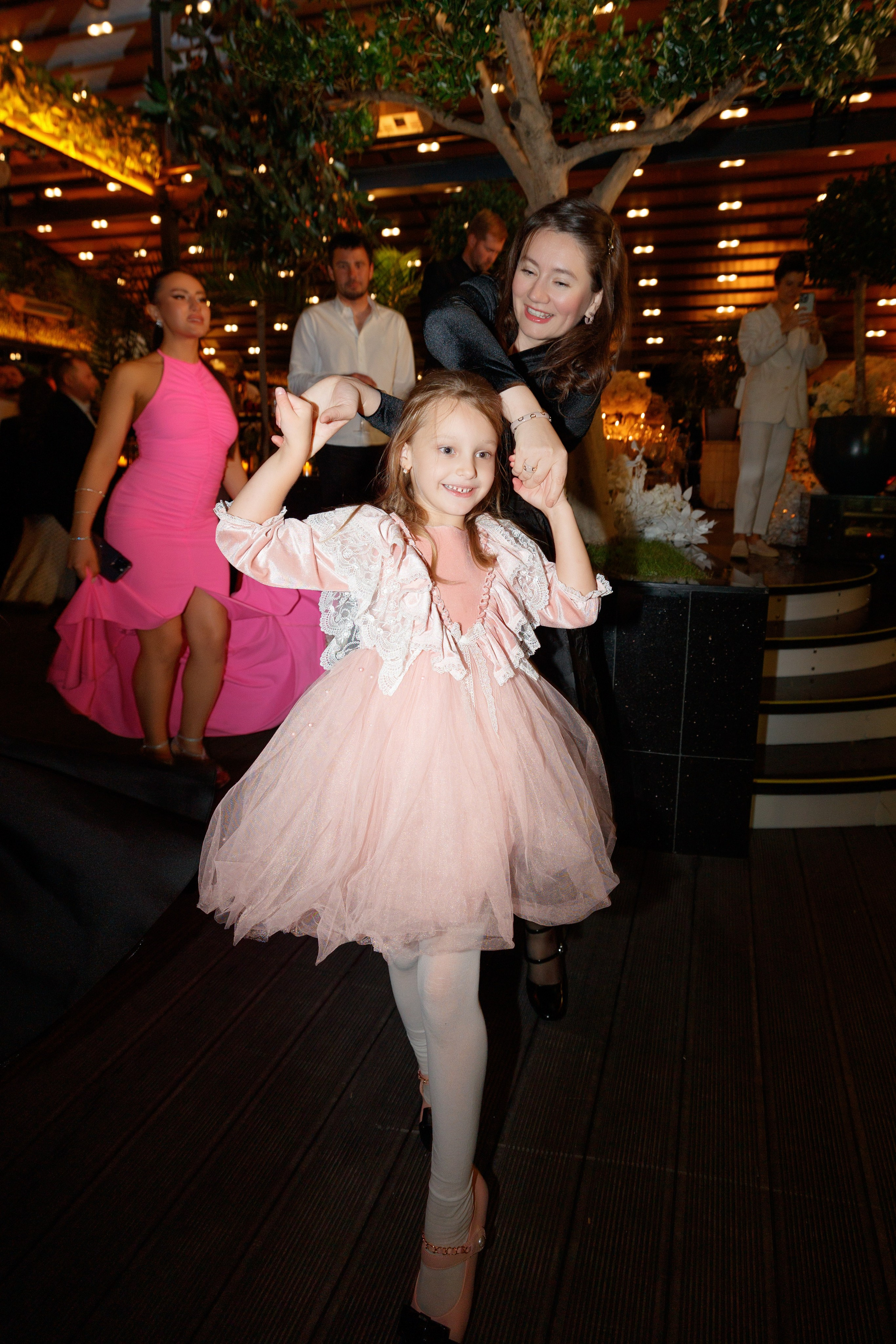 Victor & Andreea | Fotografie de nuntă. Scarlat Photography