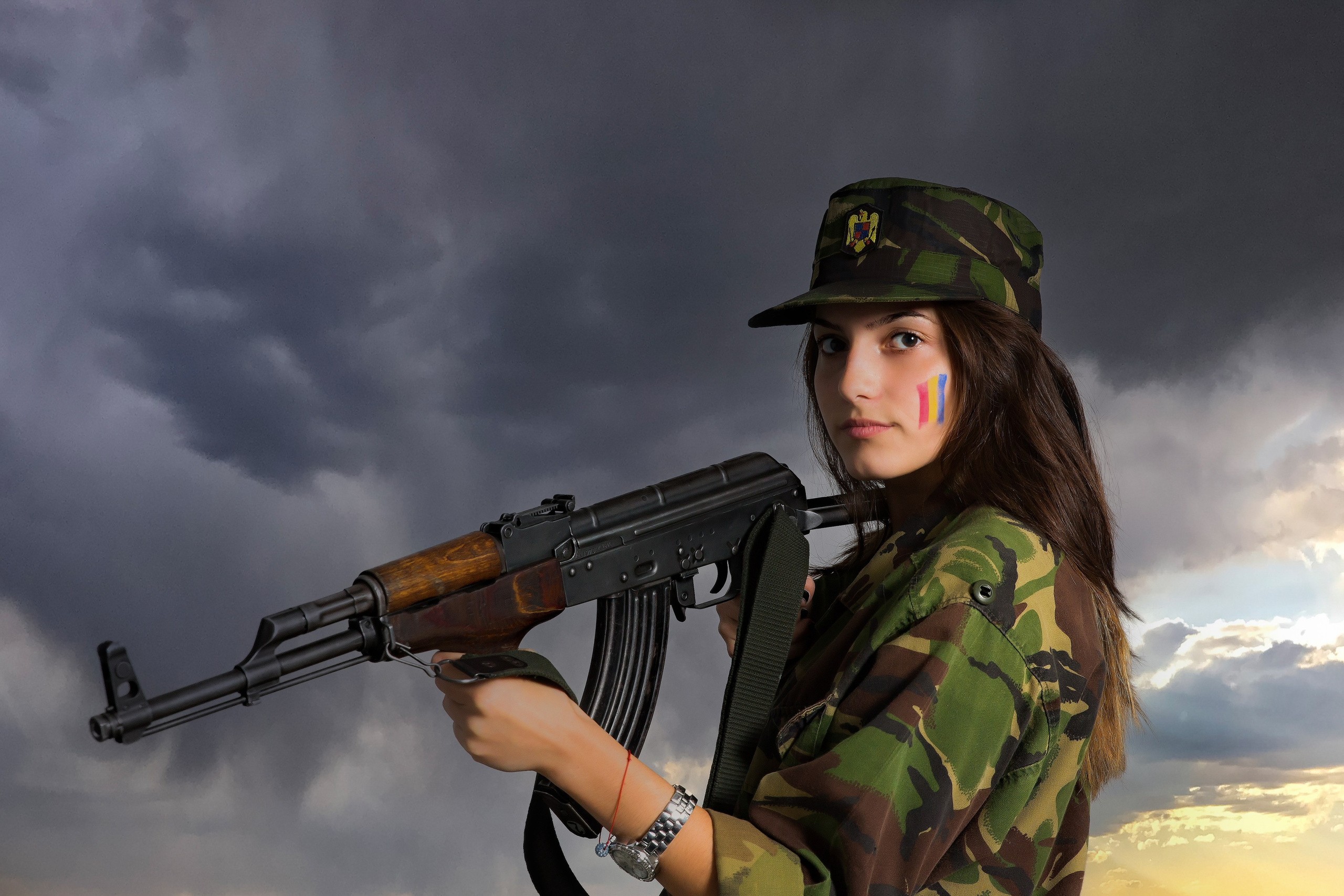 Portrete diverse — 2. Pagina principală