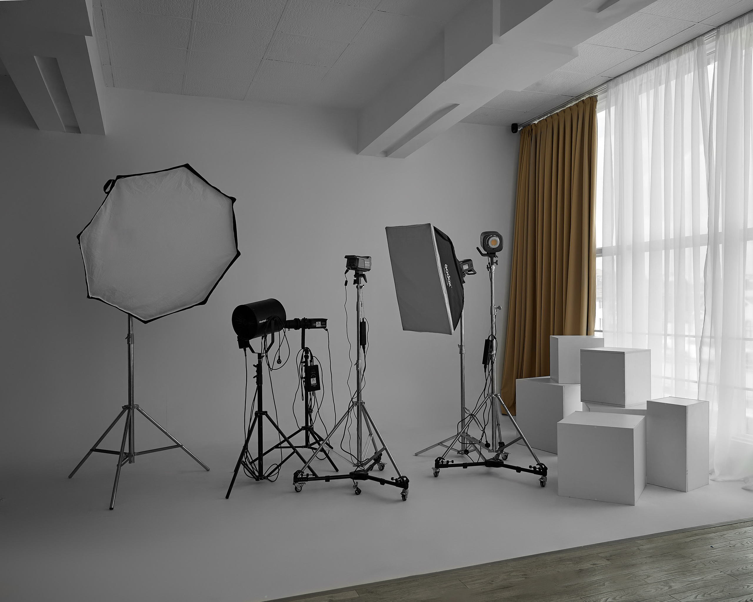 Зал «Эстет» — (ул.Мукими, 1А). 2astudio.uz