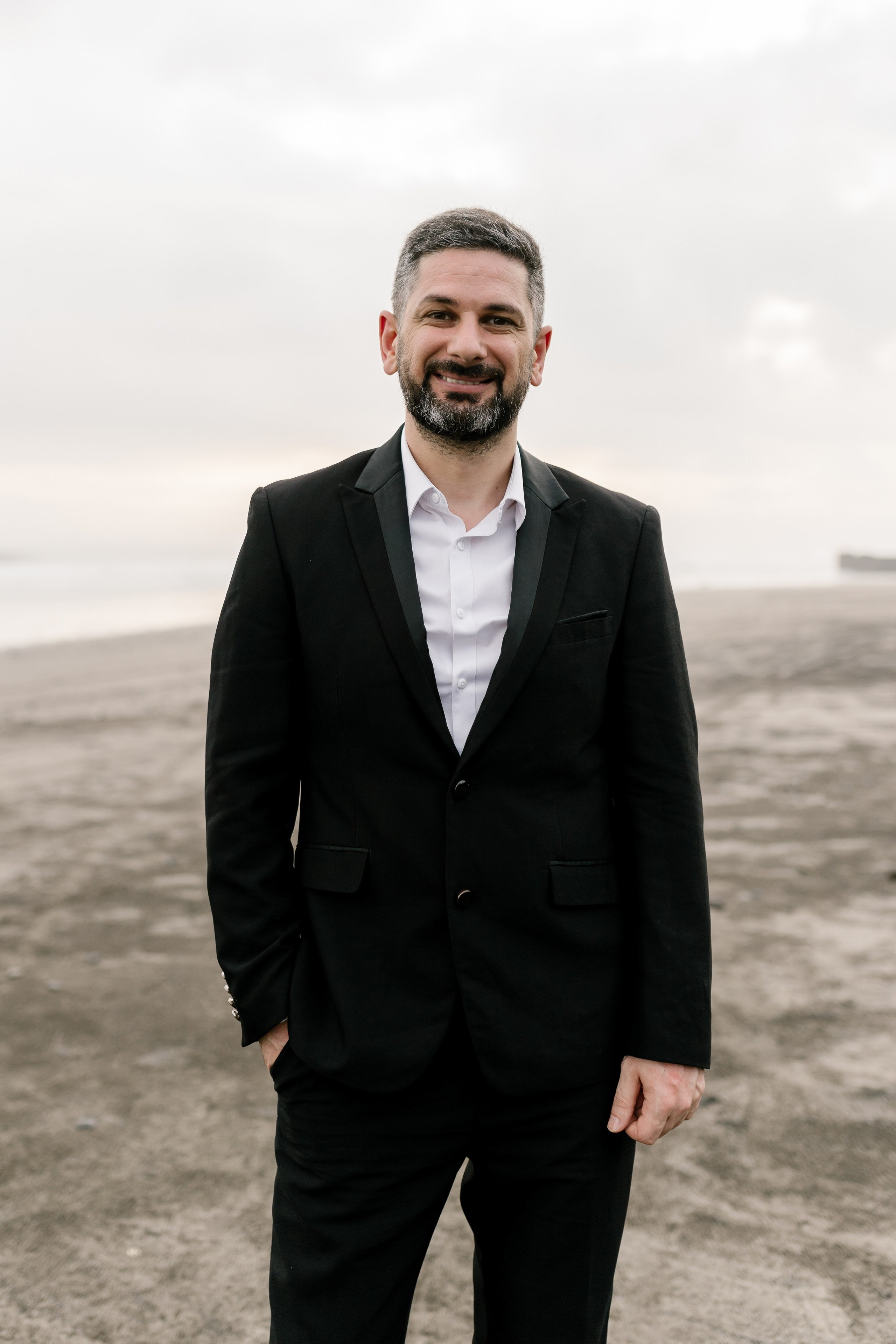 Honeymoon Photoshoot in Bali. Female Photographer in Bali