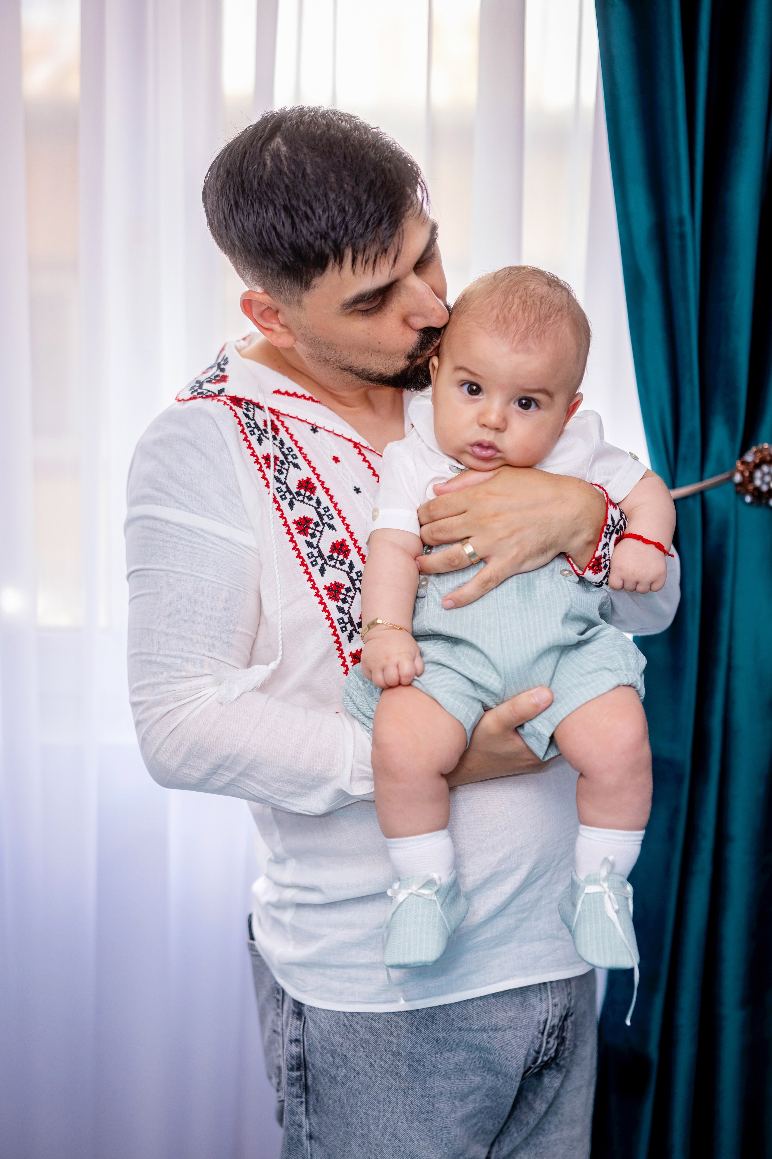 Eren Ionut. Moments By Gub