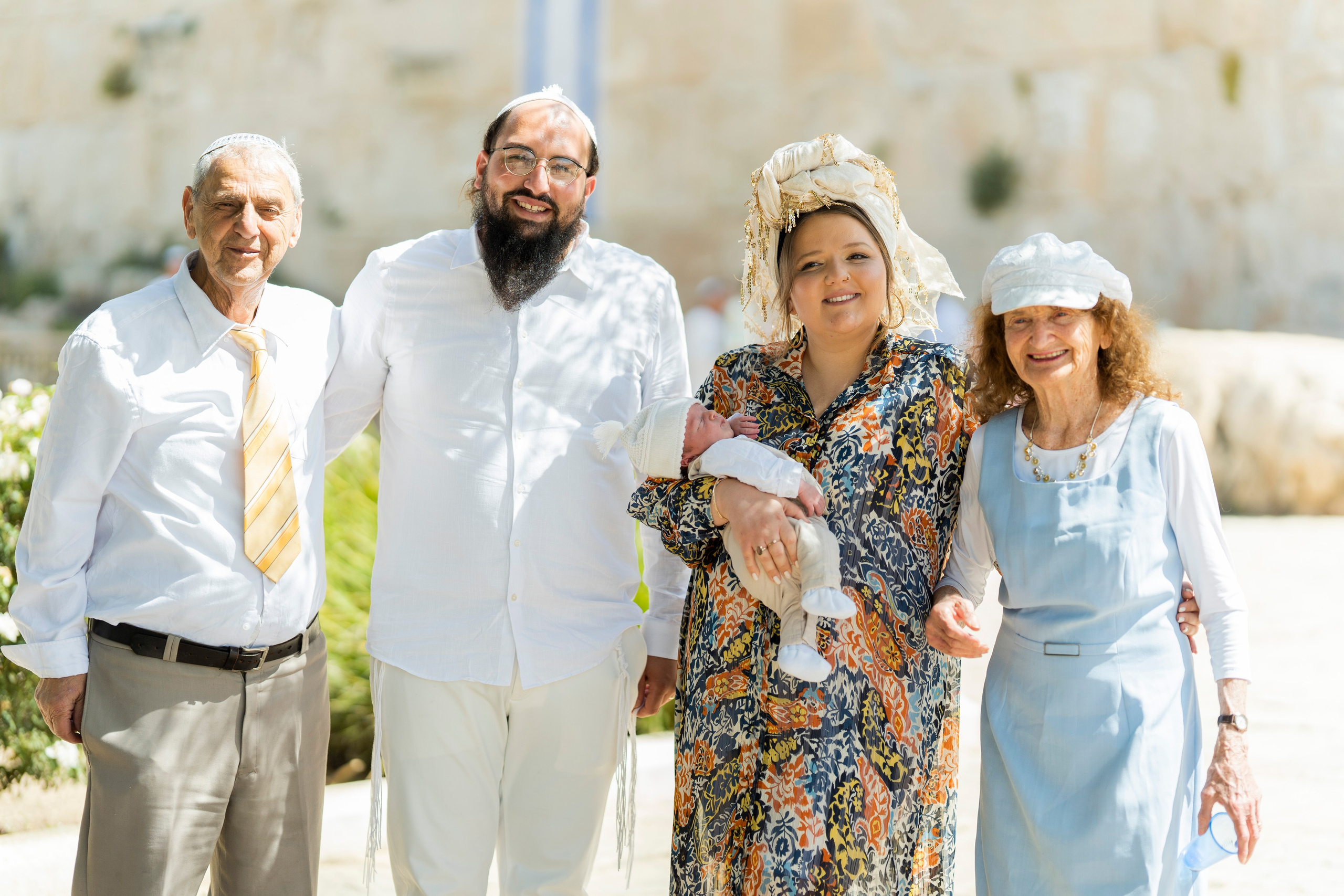 הברית של נחמן חזן. יוסף מזרחי צילום חתונה, ברית וזוגיות. צלם מקצועי שאוהב להוציא אתכם הכי יפים ברגעים הכי מרגשים