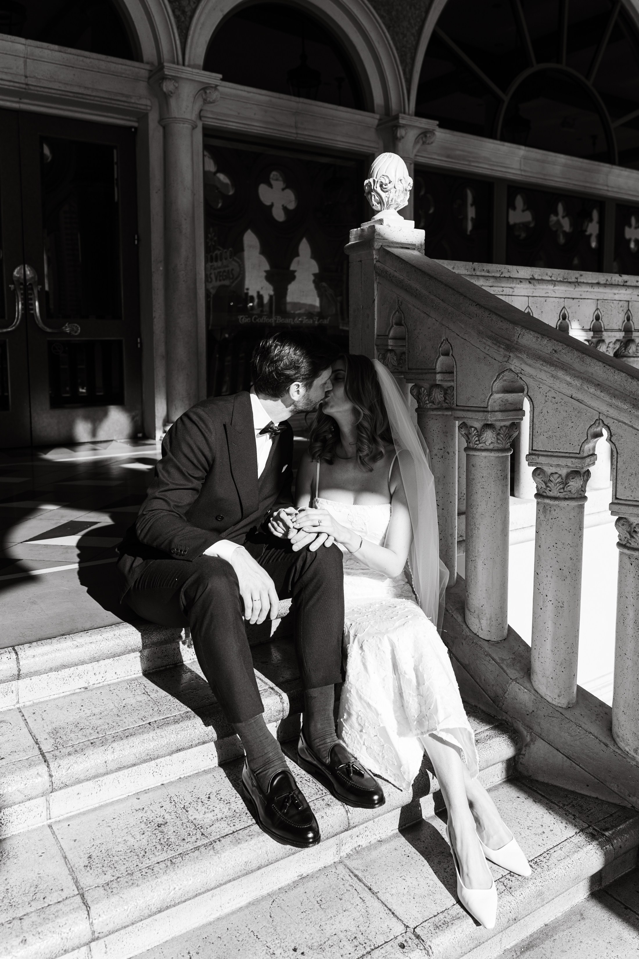 Sabrina&Patrick. Wedding & elopement photographer Viktoriya Kravtsov. Las Vegas