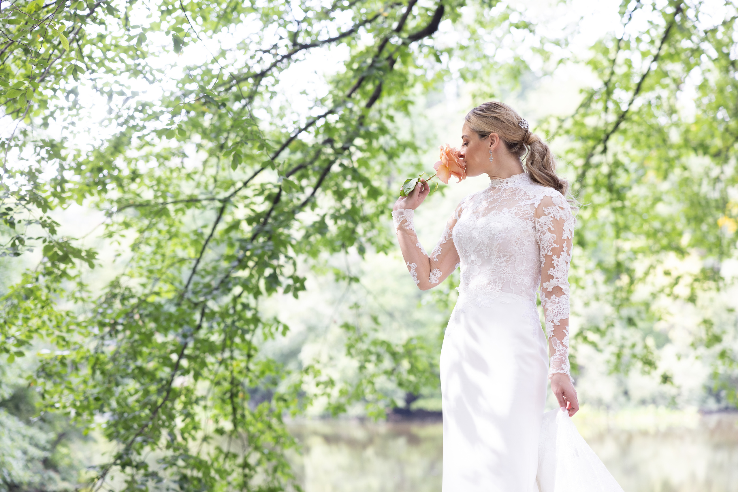 Wedding and Event photography, Kisses + Veil