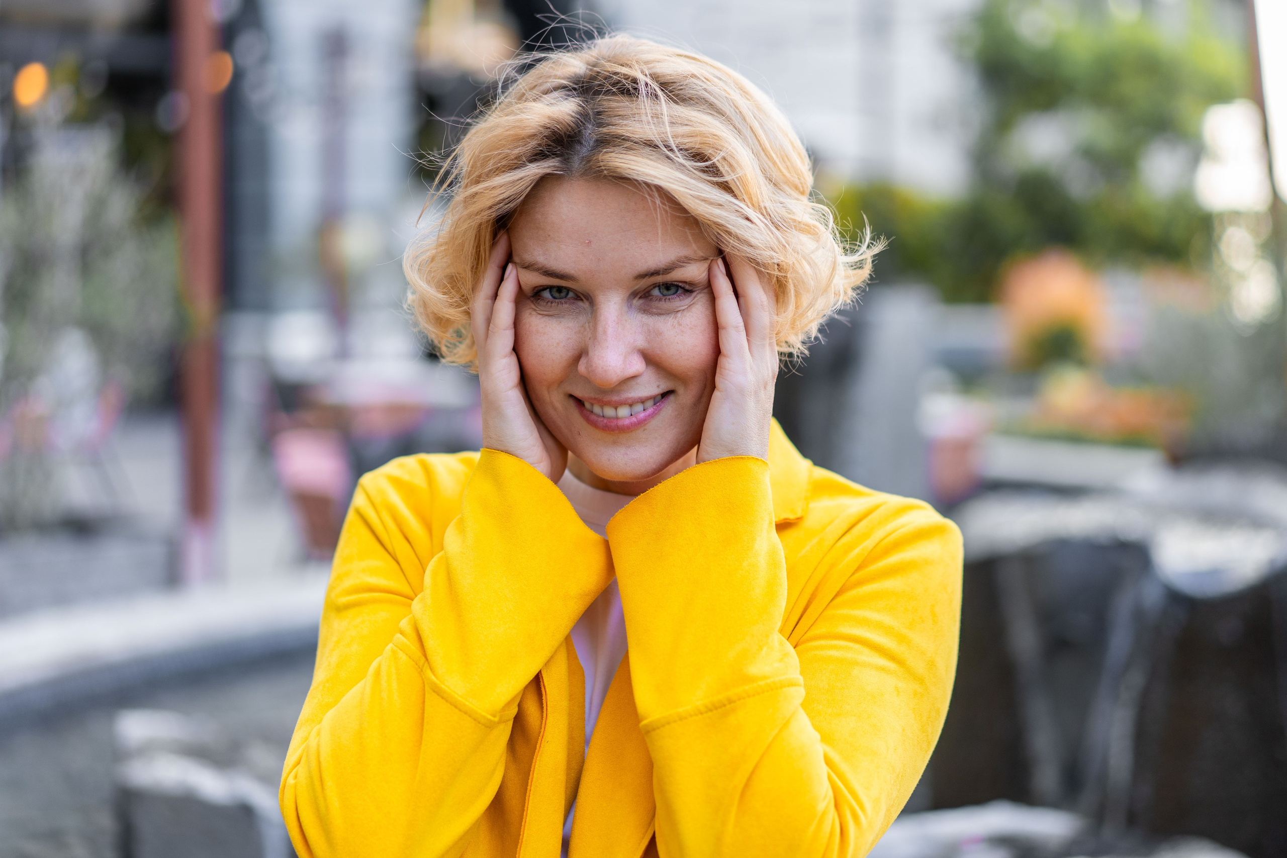 Portrait & Lifestyle Photographer