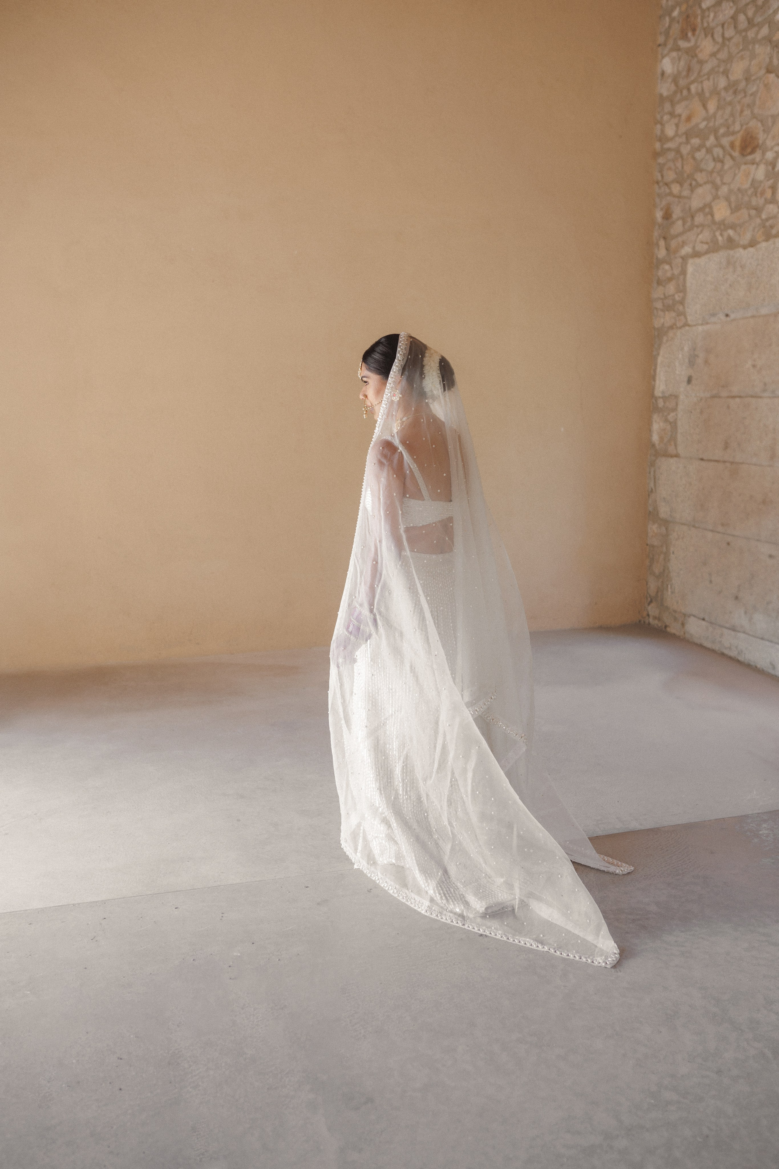 Patrik & Naomi. Monestir Sant Salvi. Paola wedding photographer / videographer in Barcelona