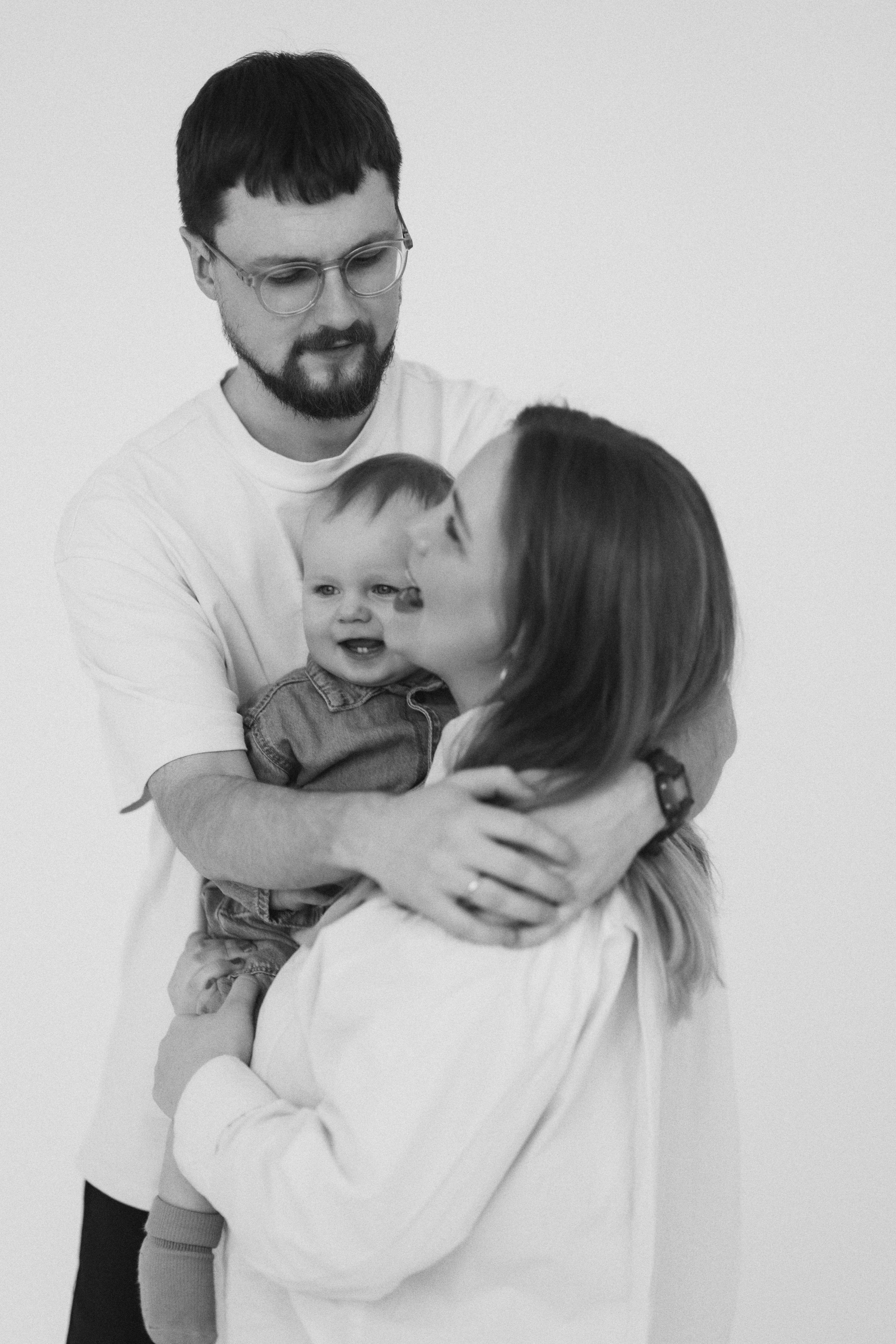 Moderni šeimos fotosesija | STUDIO. Vestuvių ir šeimų fotografė Lena Bondarenko / belove photo