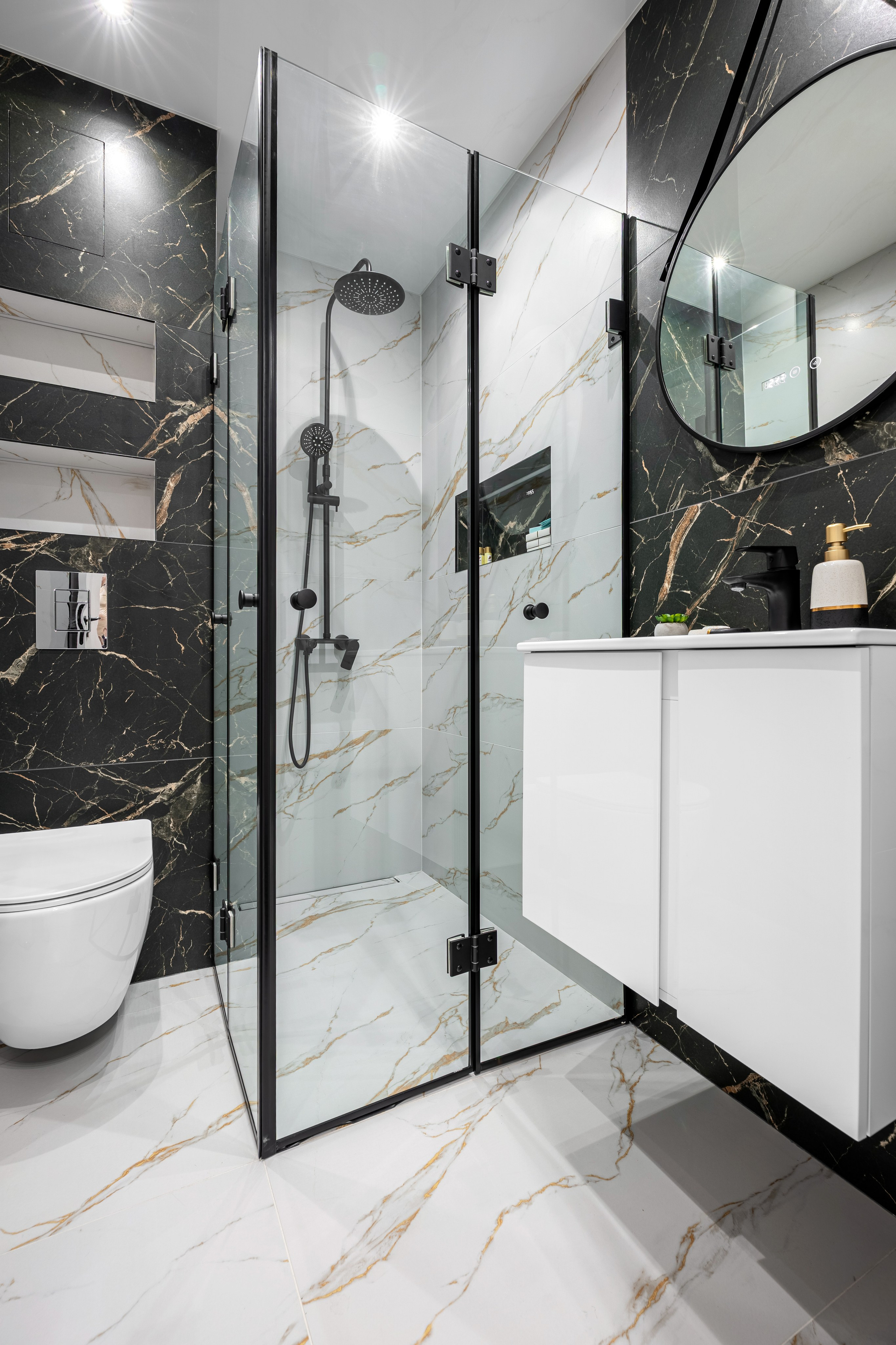 StayBooked. Професионален фотограф в Пловдив и областта
