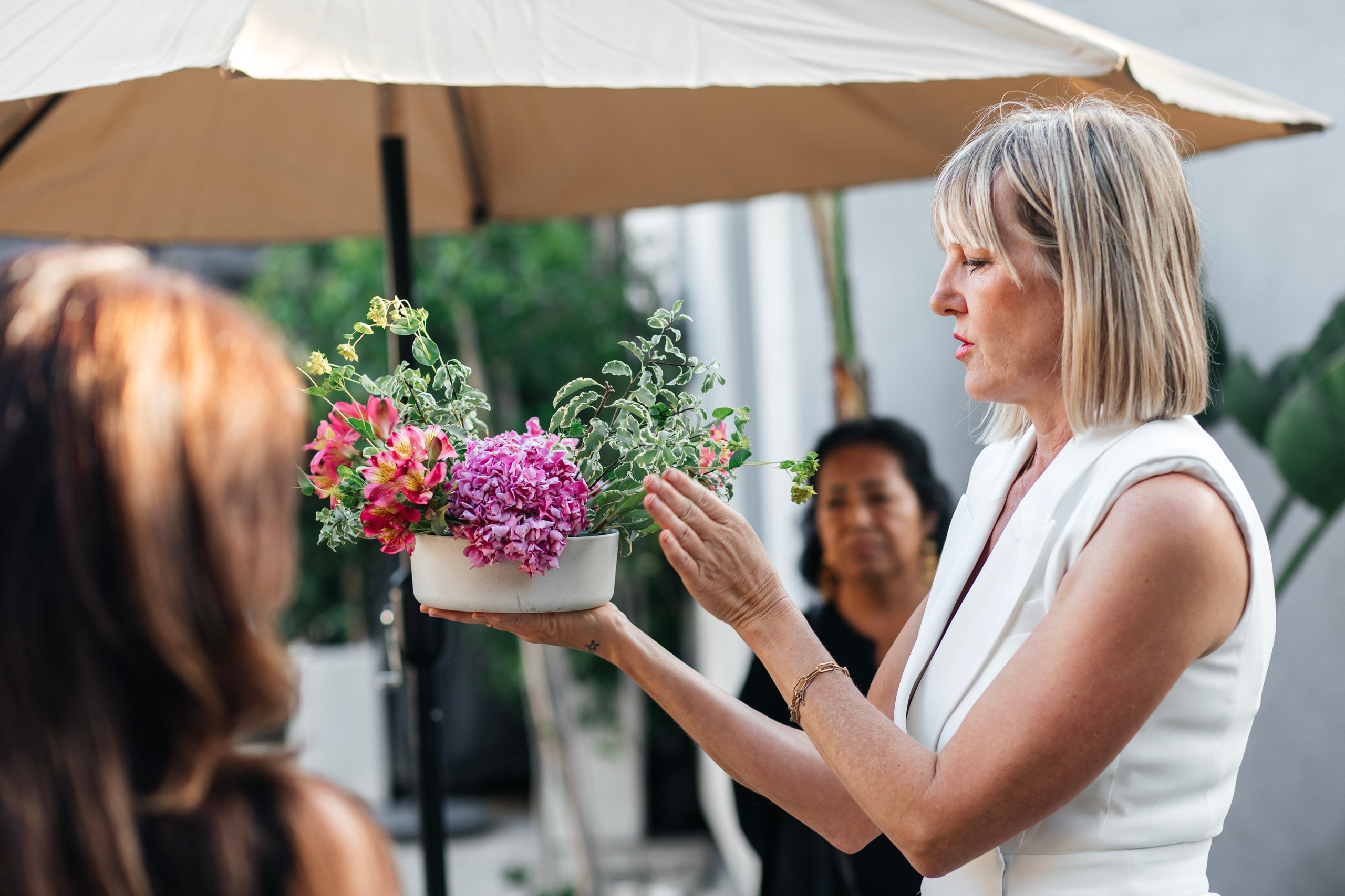 20th birthday flowermaid. Photographer Andrei White