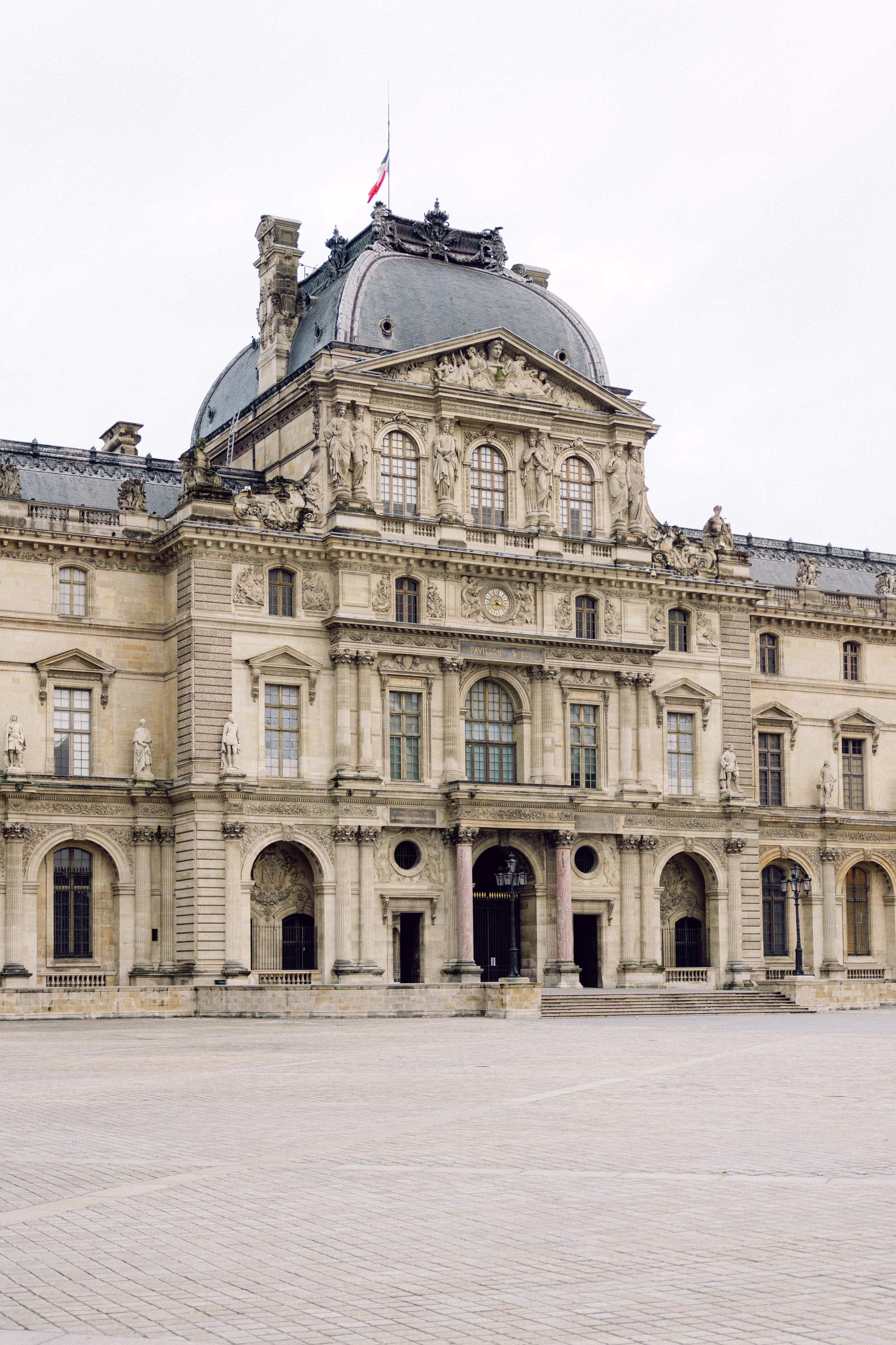 Couple Shoot in Paris