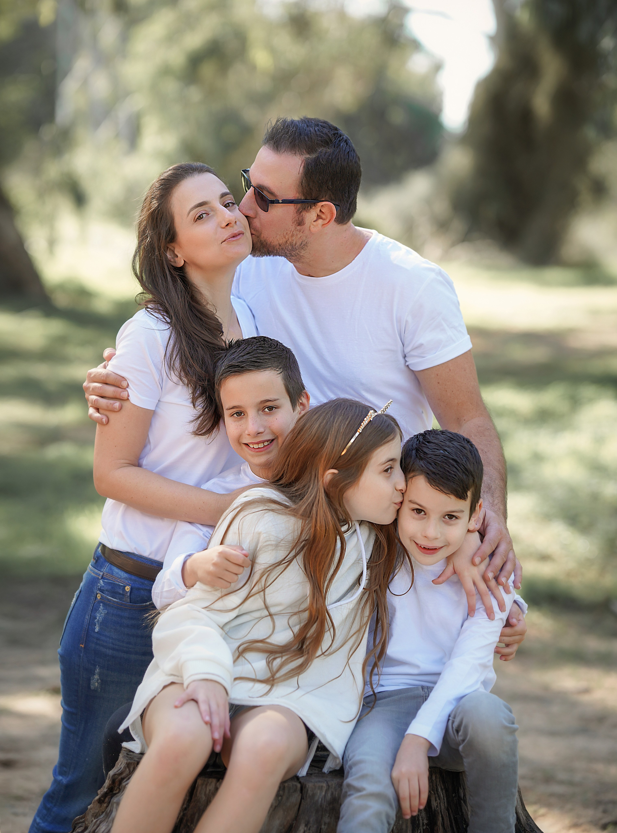 LA FAMIGLIA. Lina Zlotnikov